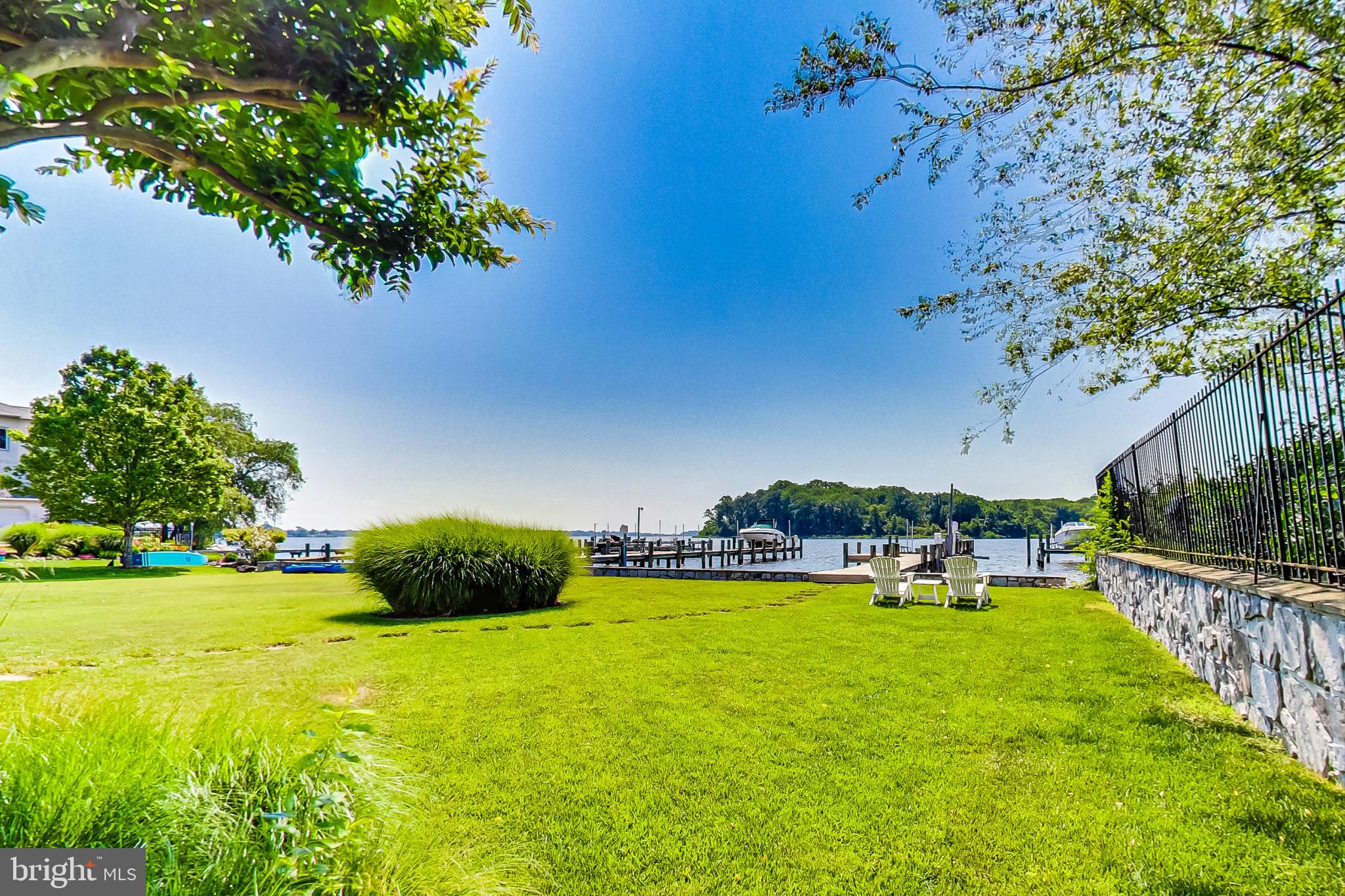 LOCH HAVEN BEACH - Residential