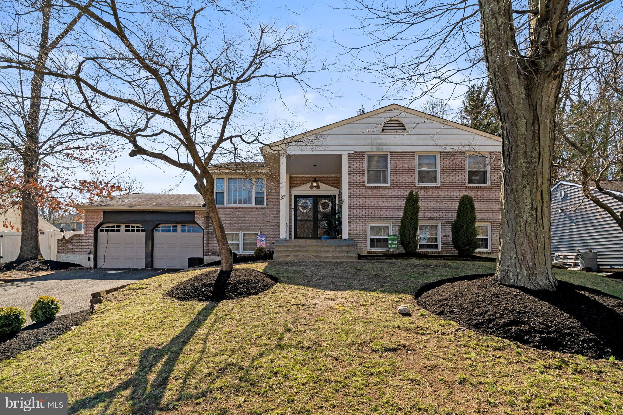 37 FOREST HILL DRIVE