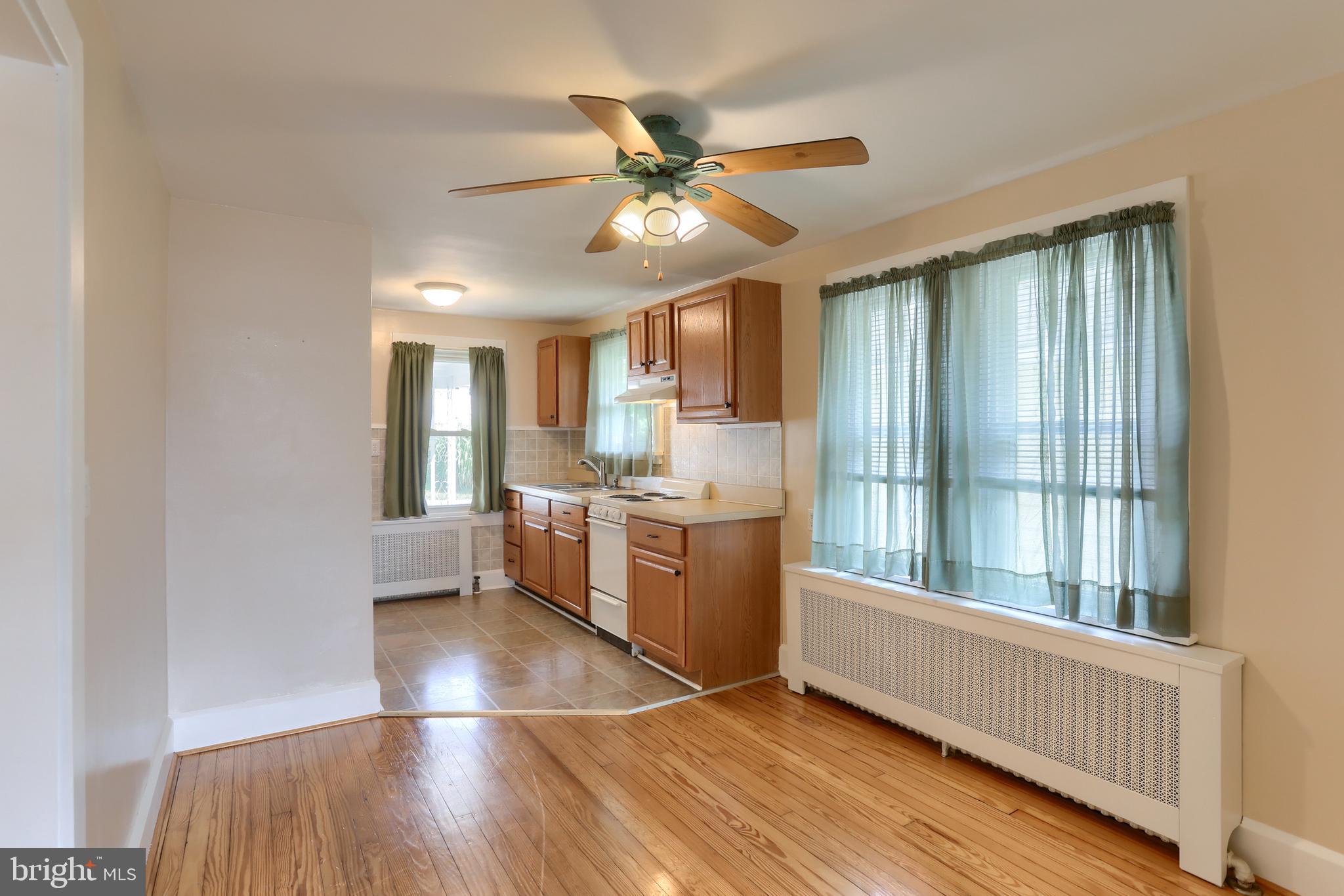 346 S 7TH STREET