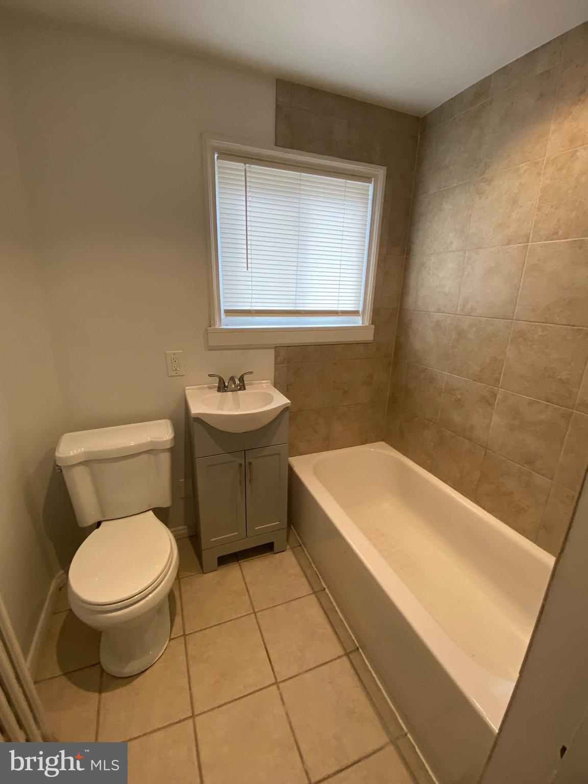 DUNDALK - Residential Lease