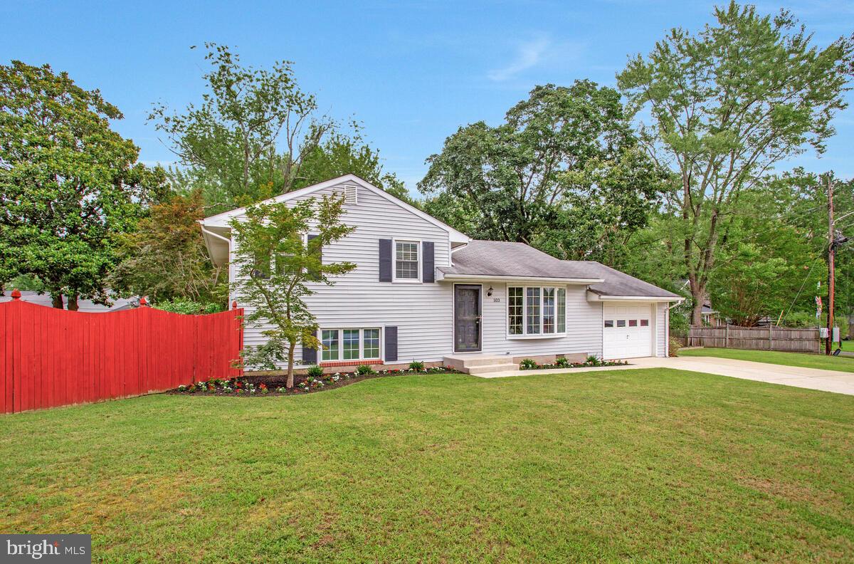 103 HOLLY ROAD