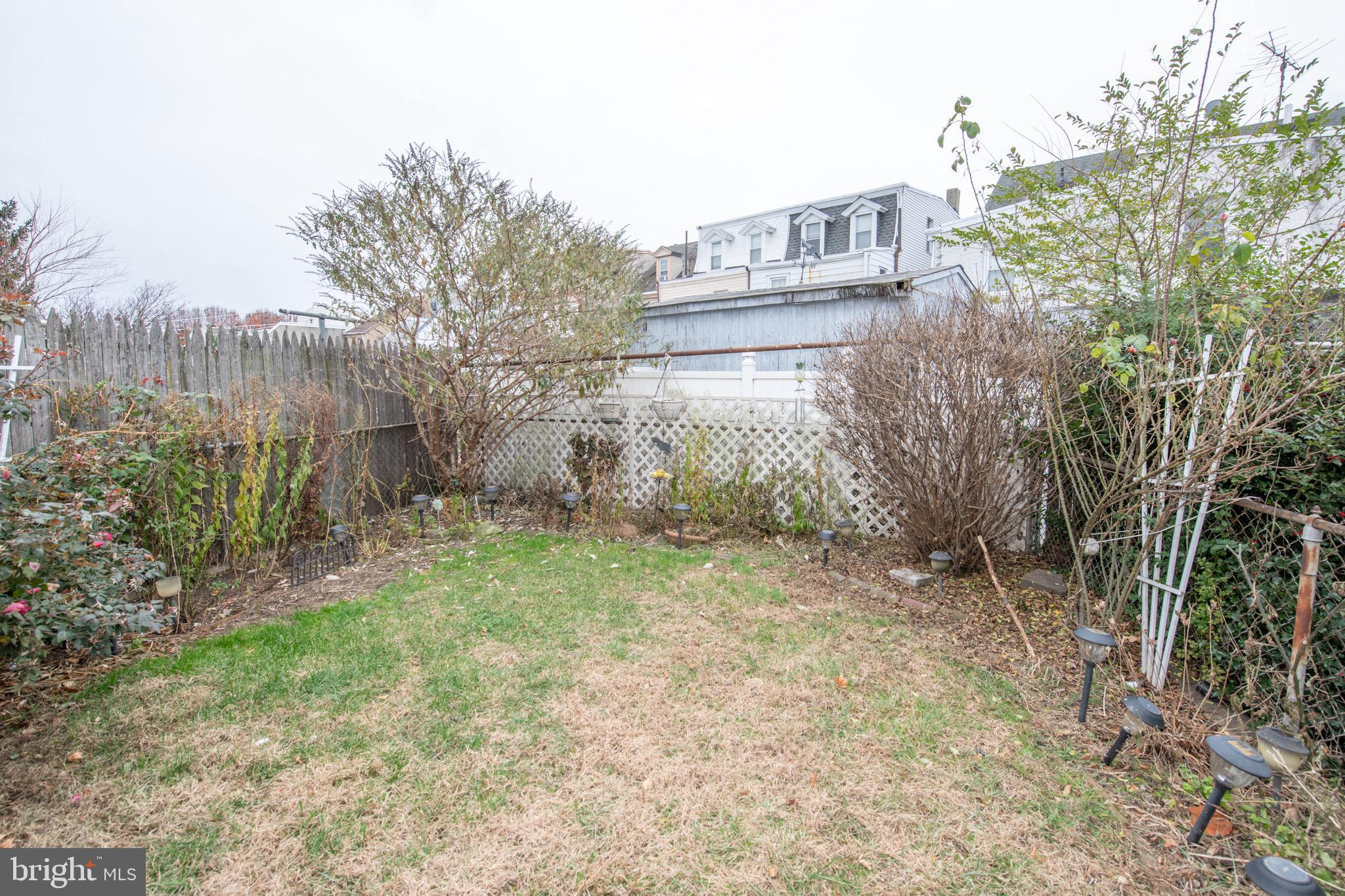 BRIDESBURG - Residential