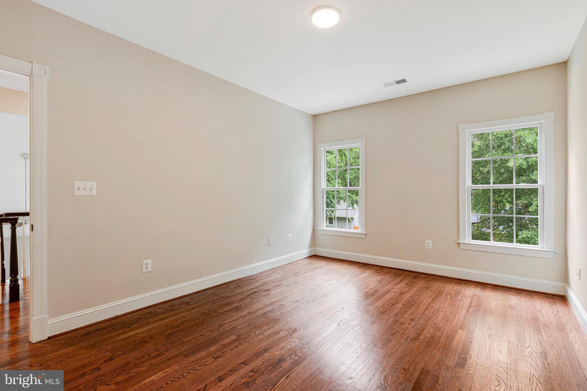 HYBLA VALLEY FARMS - Residential