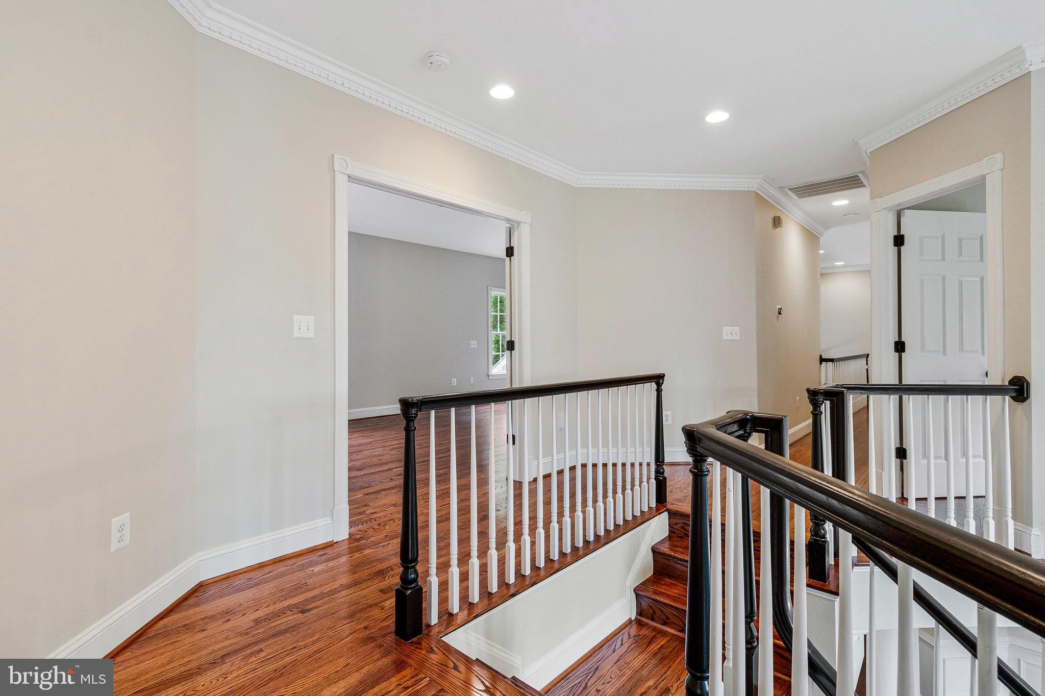 HYBLA VALLEY FARMS - Residential