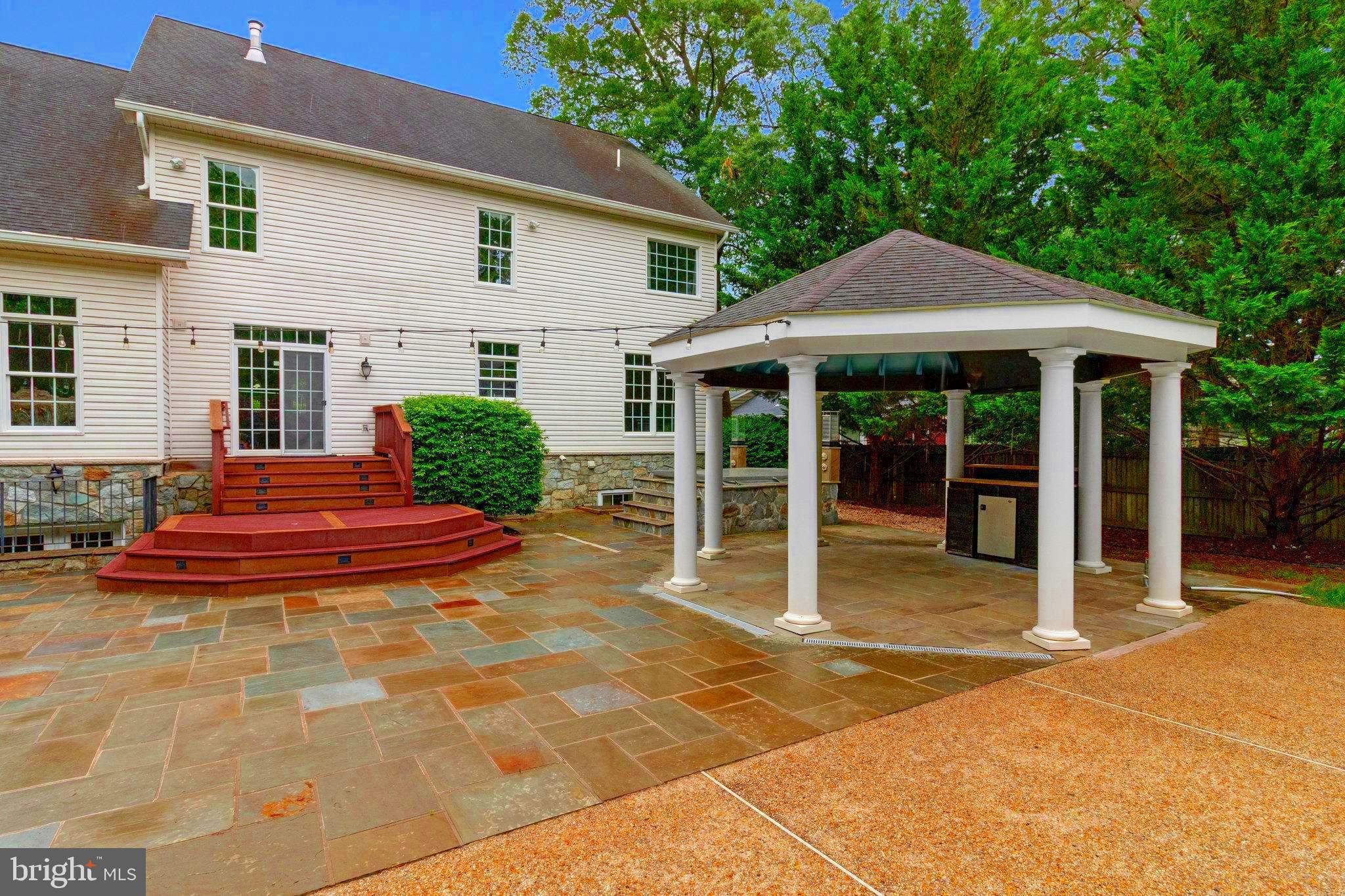 HYBLA VALLEY FARMS - Residential