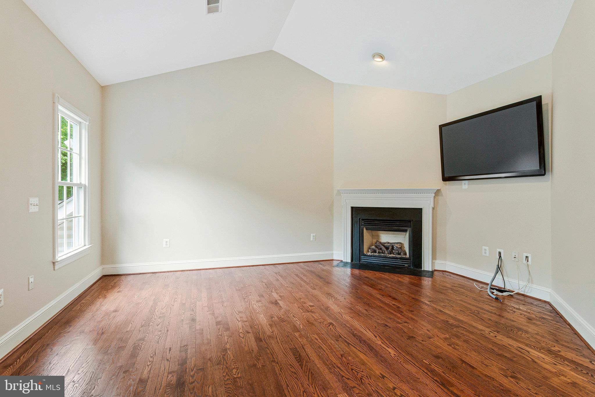 HYBLA VALLEY FARMS - Residential