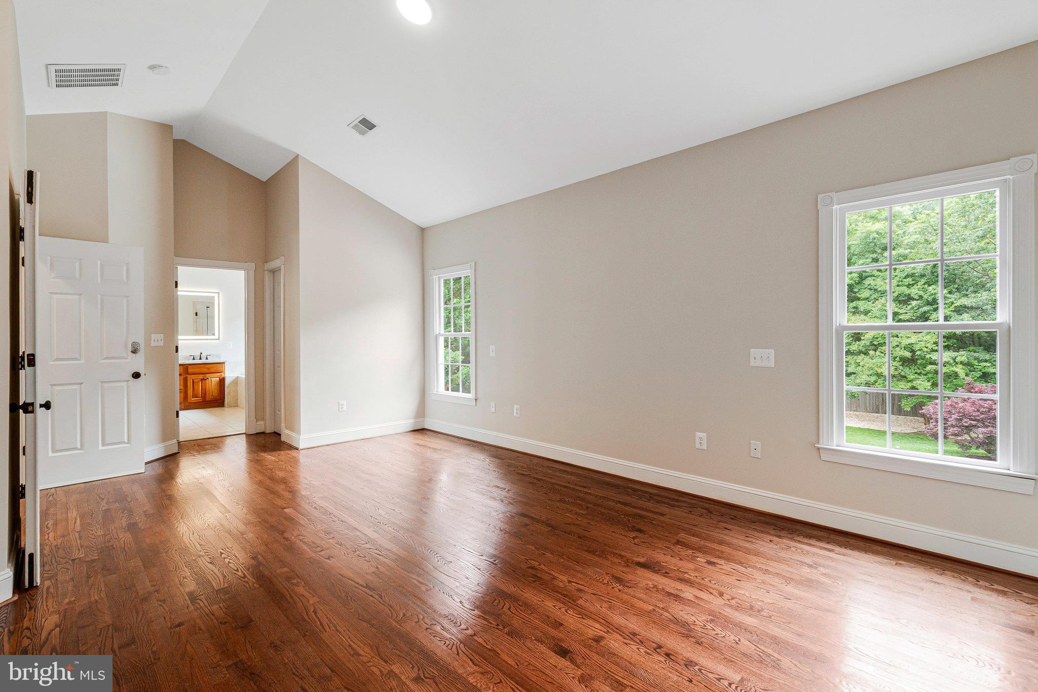 HYBLA VALLEY FARMS - Residential