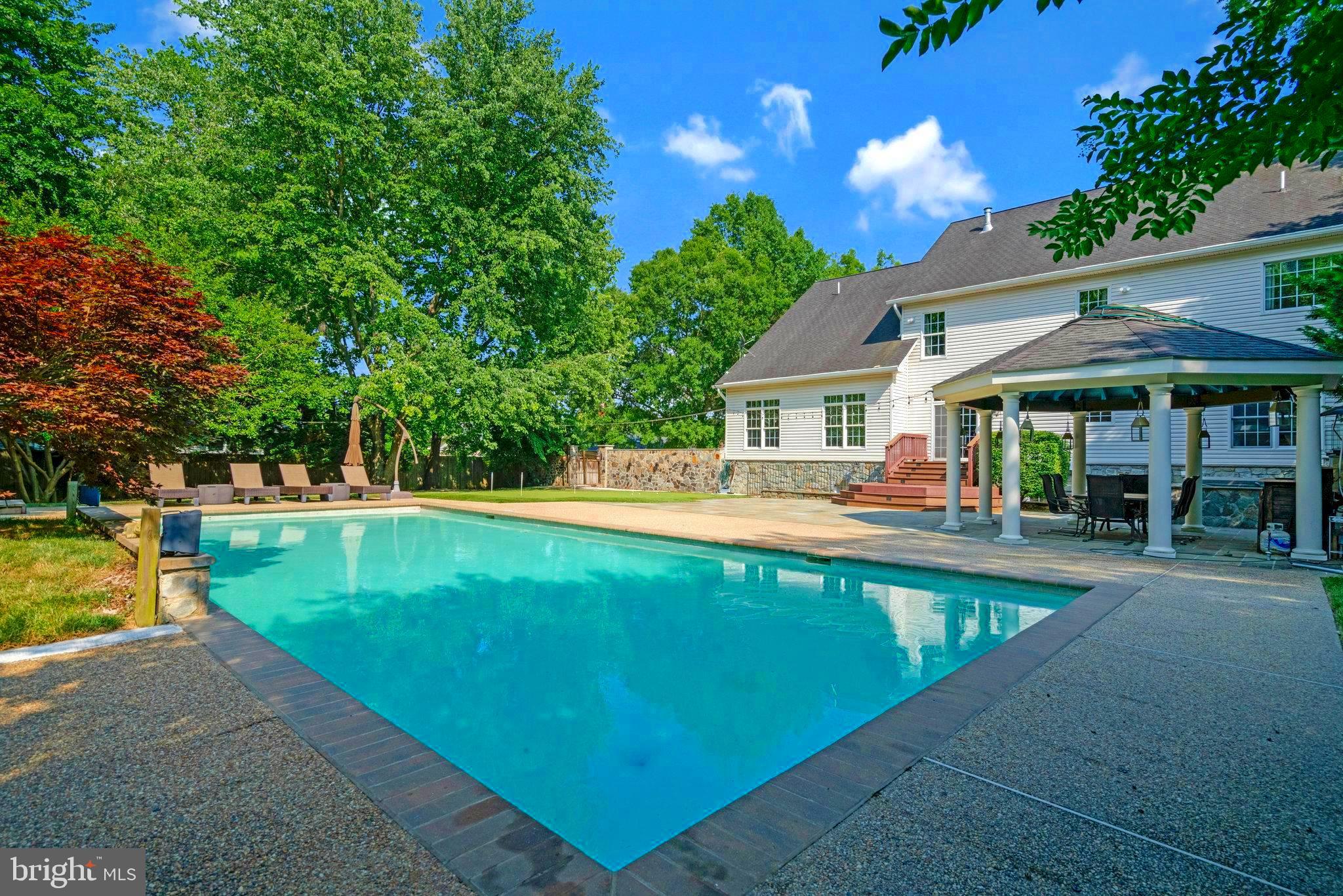 HYBLA VALLEY FARMS - Residential