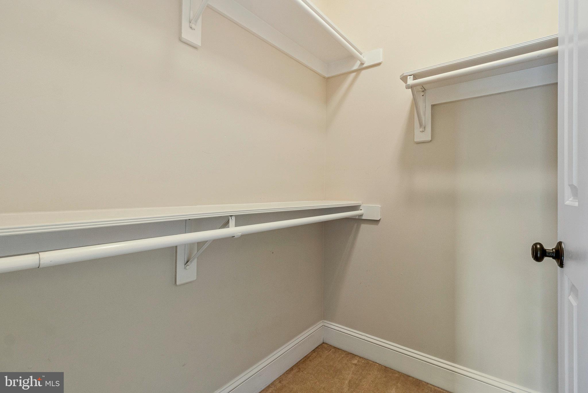 HYBLA VALLEY FARMS - Residential