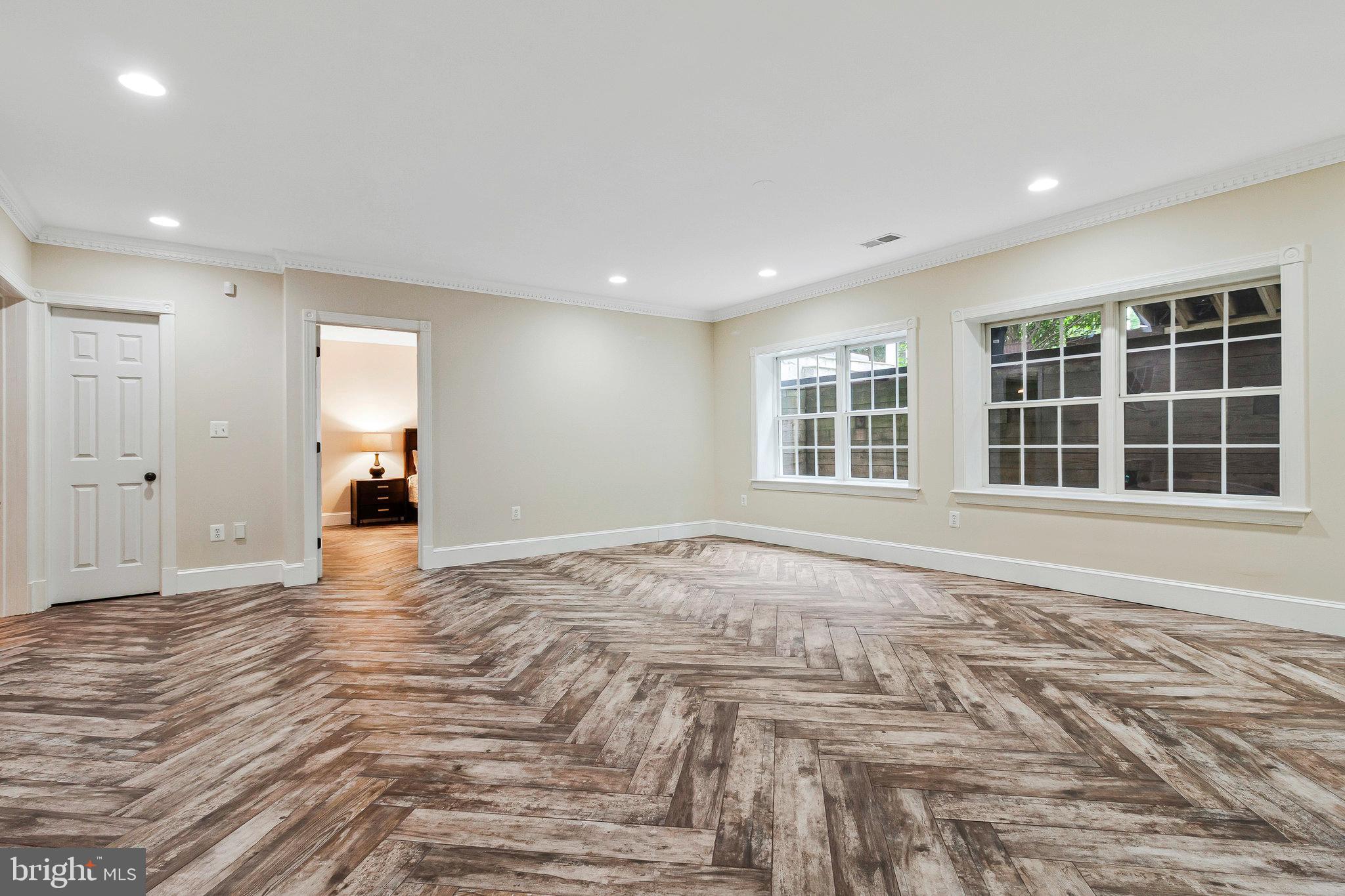 HYBLA VALLEY FARMS - Residential