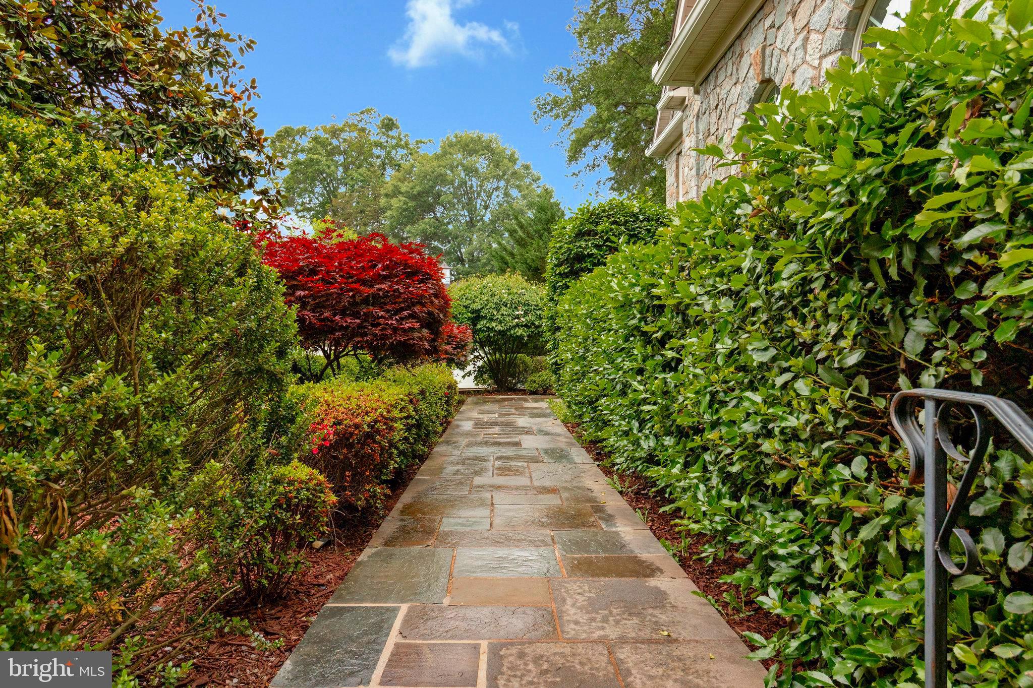 HYBLA VALLEY FARMS - Residential