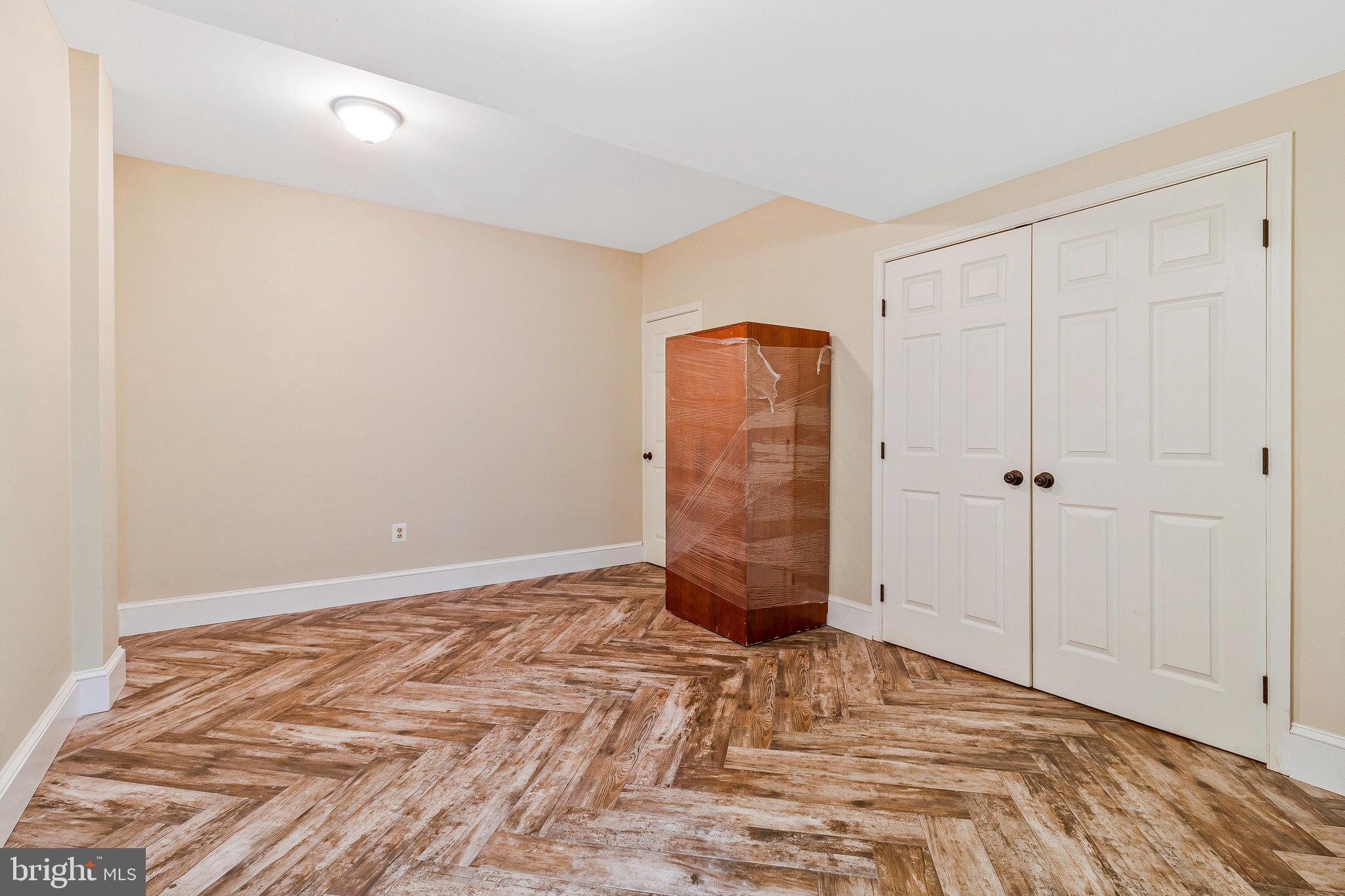 HYBLA VALLEY FARMS - Residential