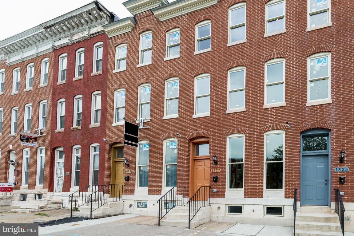 EAGER PARK TOWNHOMES - Residential