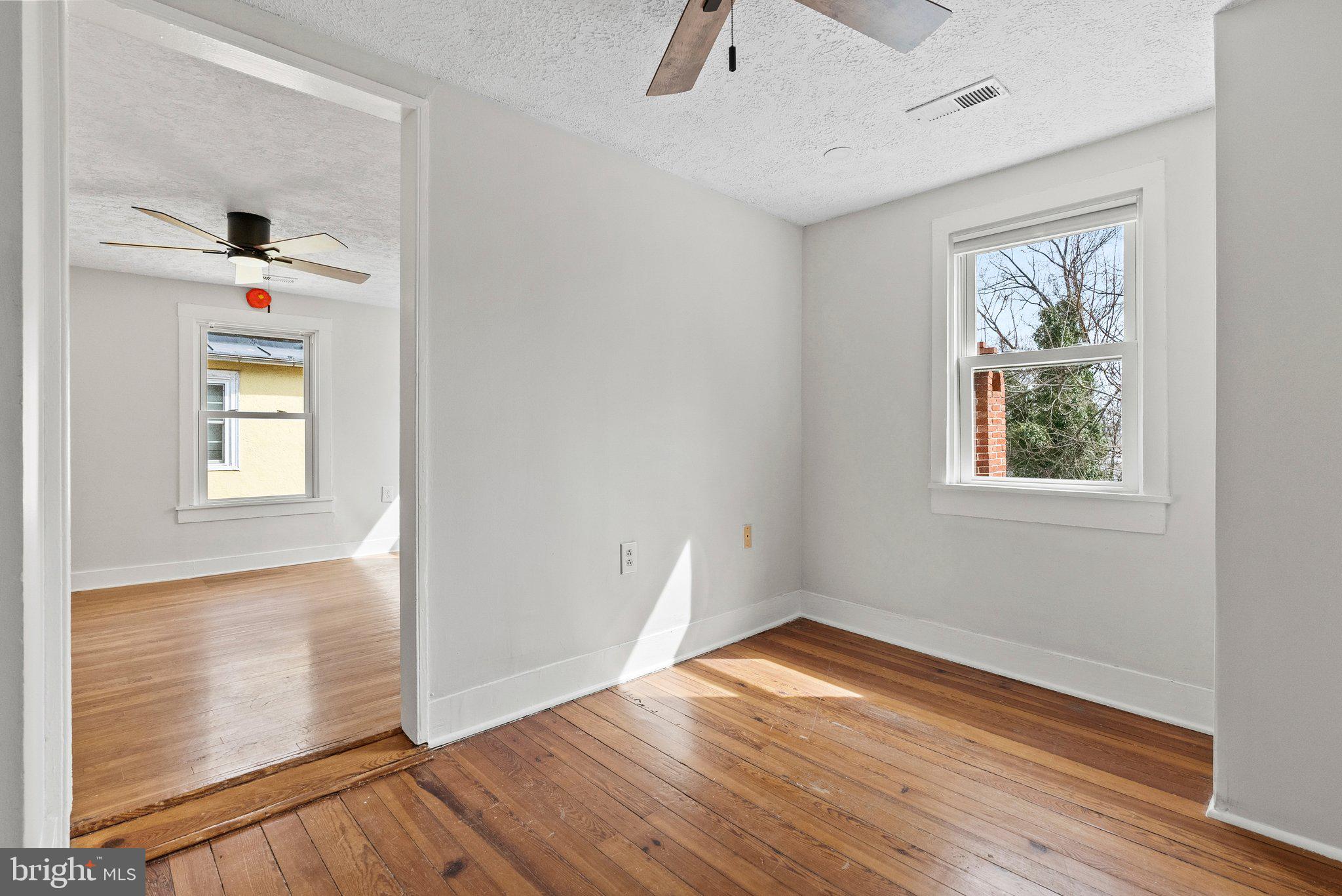 WINCHESTER CITY - Residential