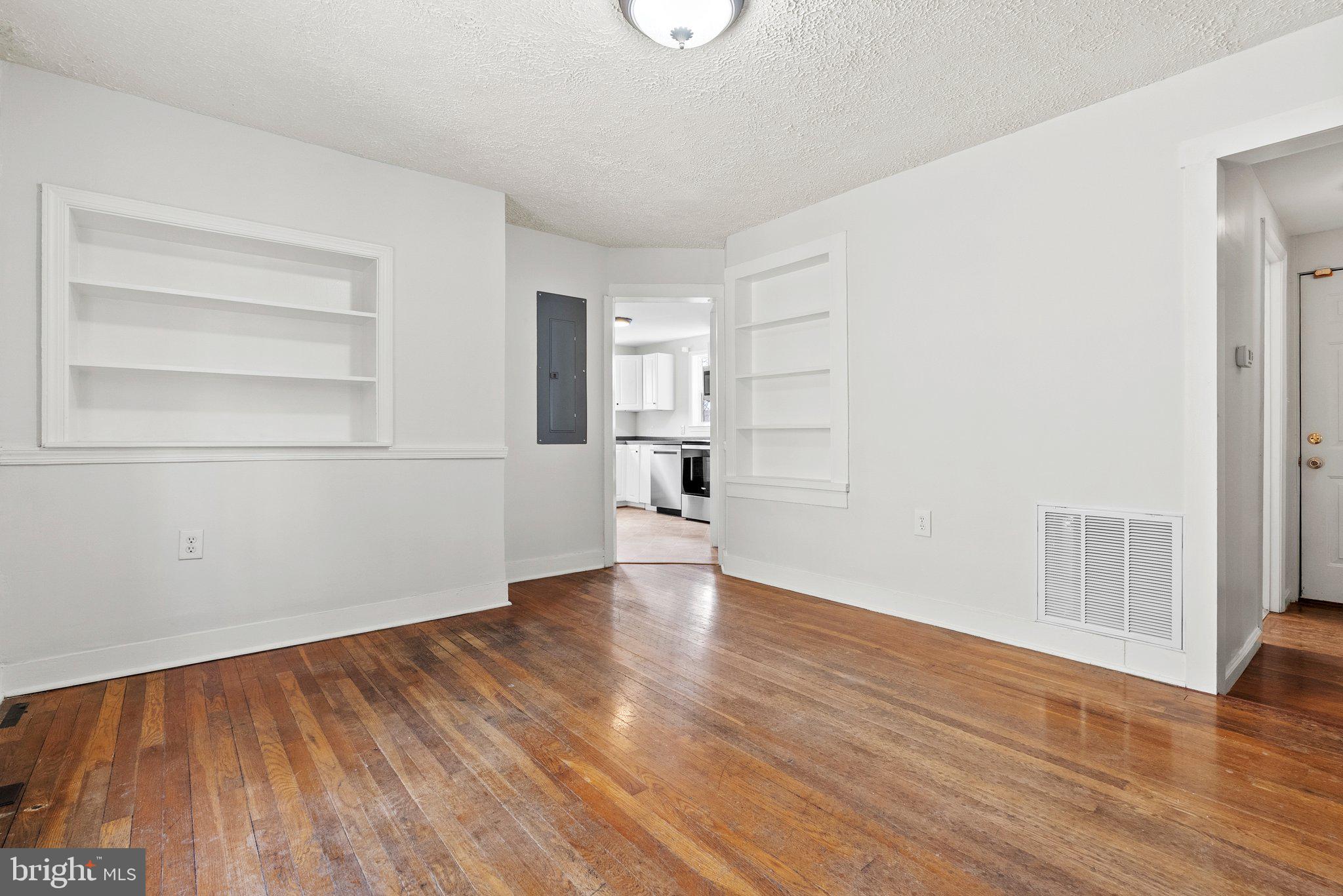 WINCHESTER CITY - Residential