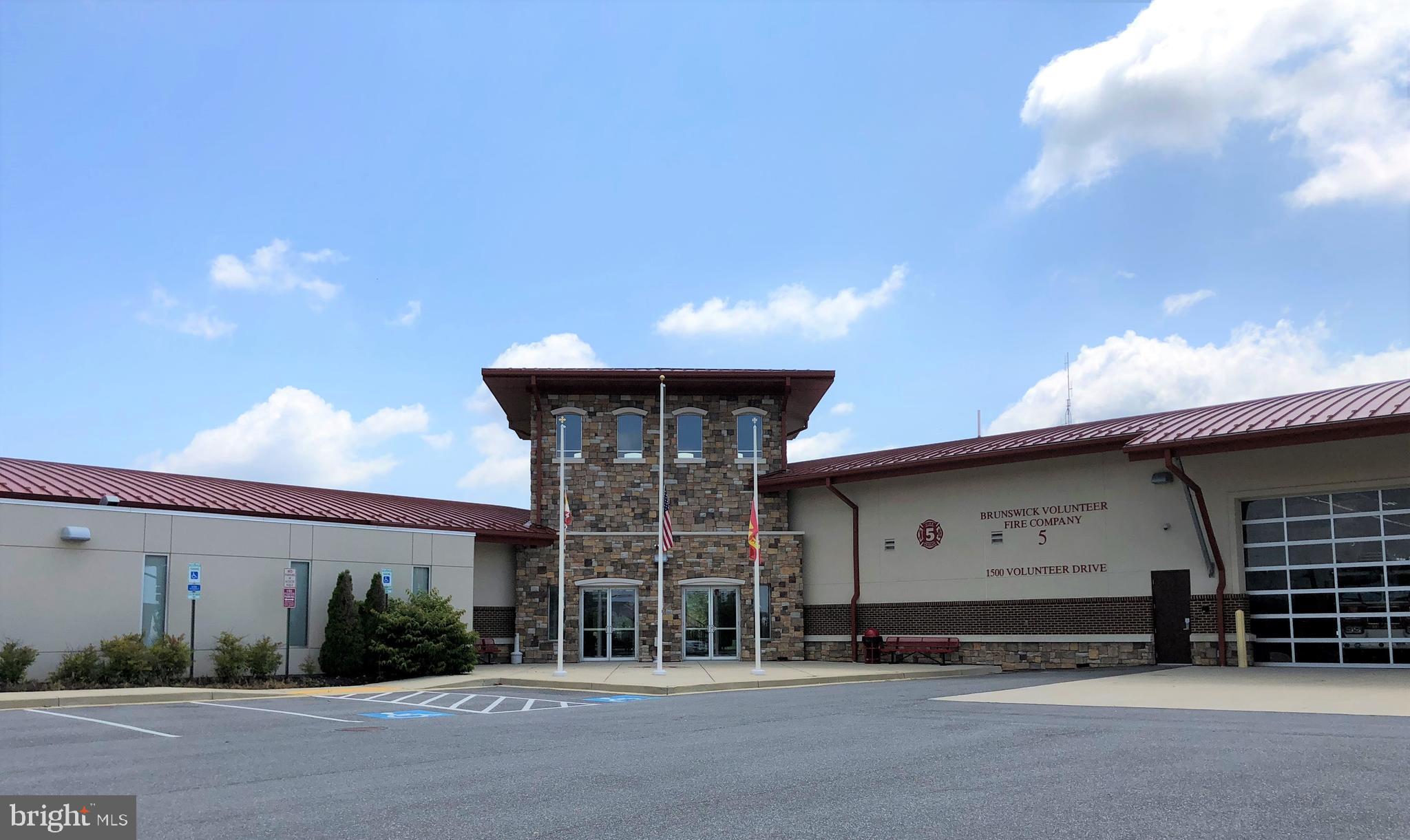 BRUNSWICK CROSSING - Residential