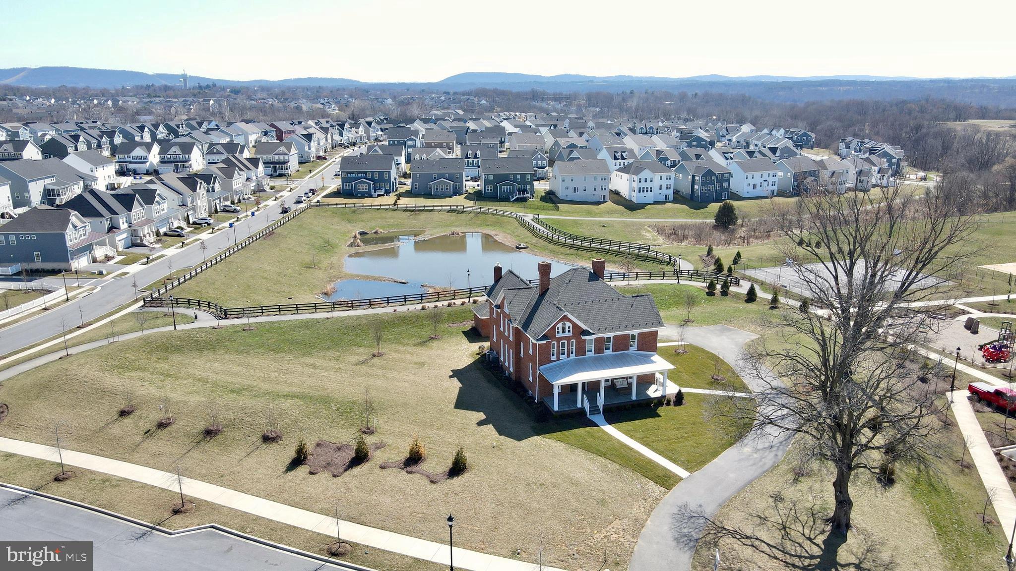 BRUNSWICK CROSSING - Residential