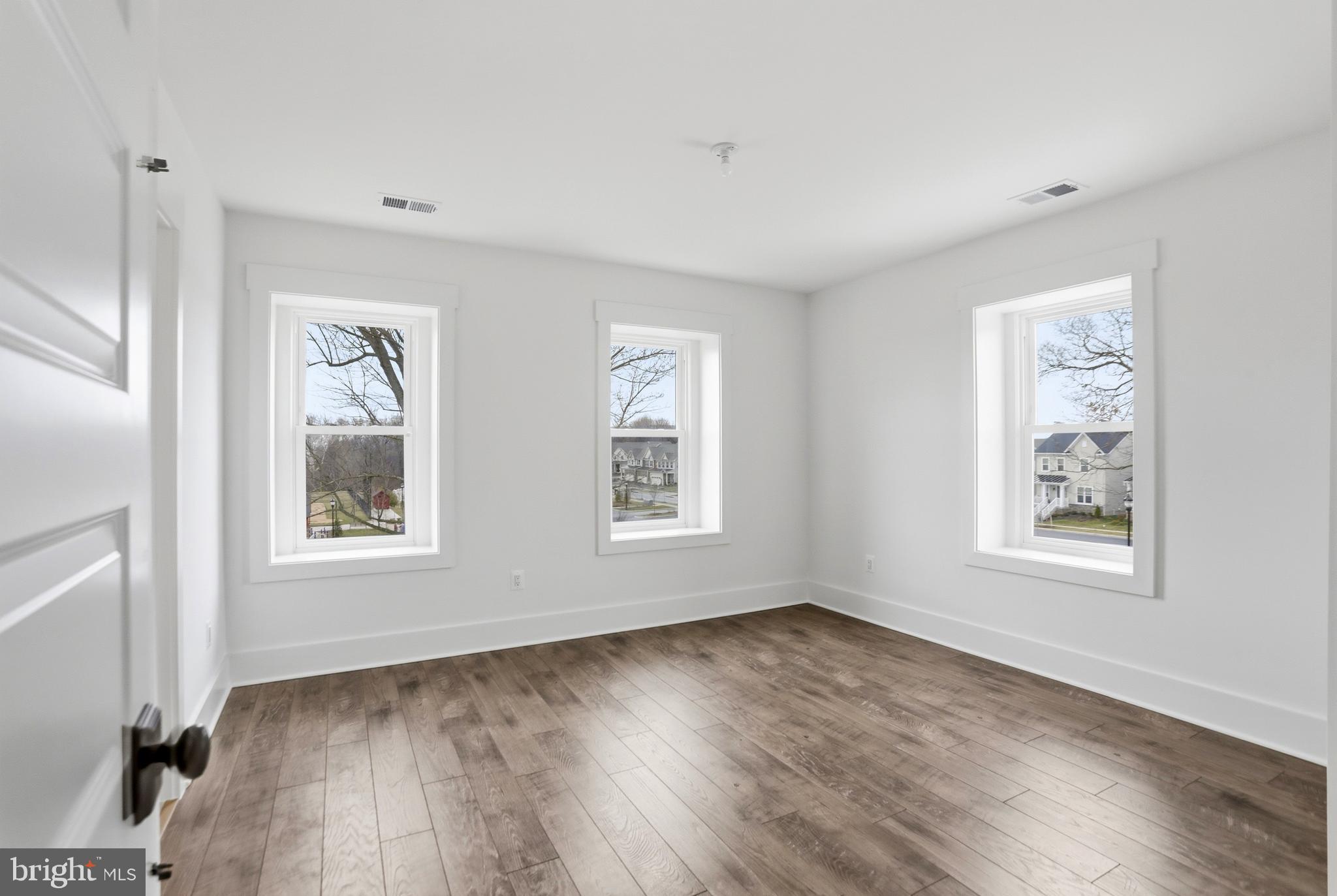 BRUNSWICK CROSSING - Residential