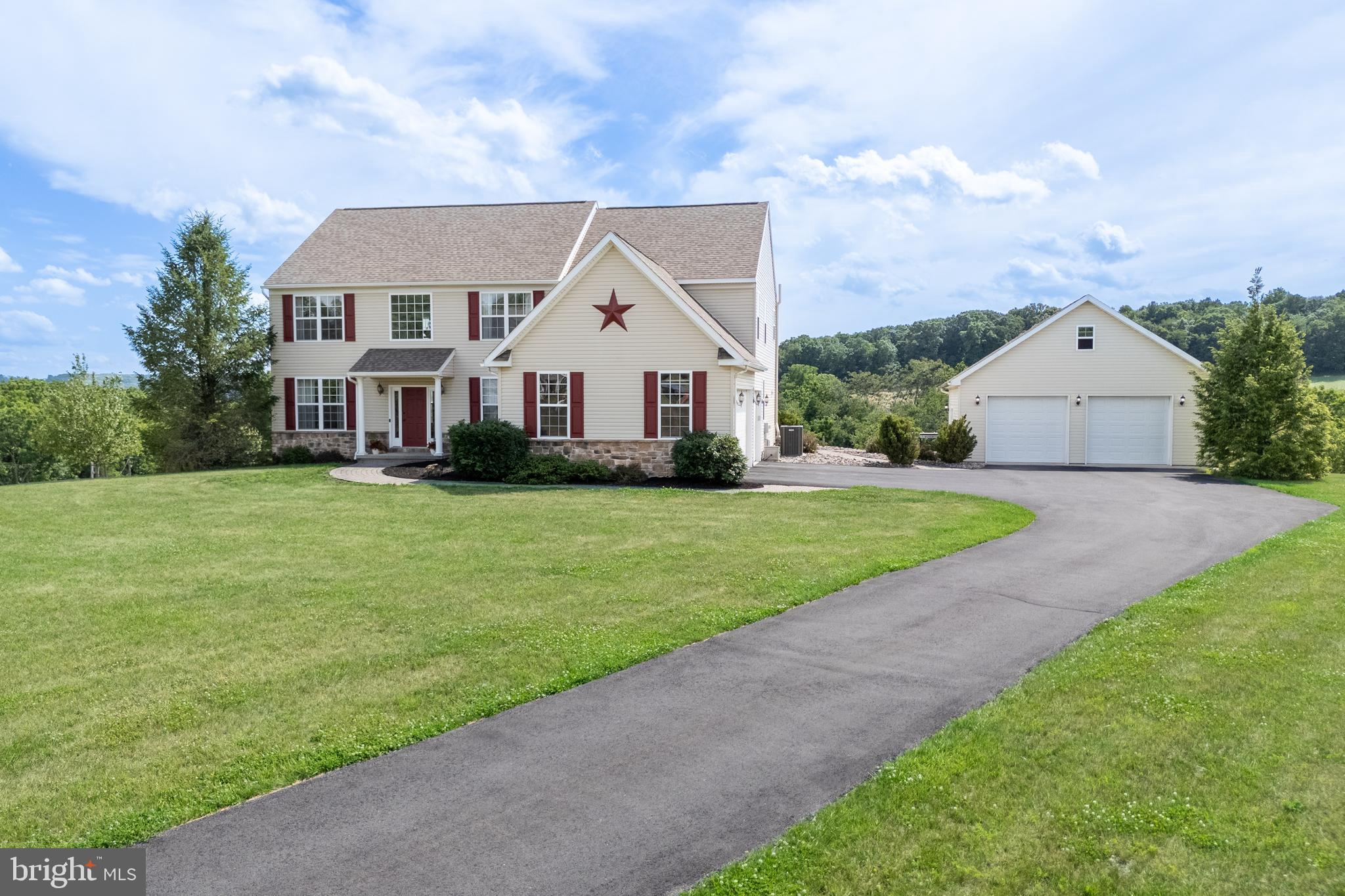 2912 SILVER CREEK CIRCLE