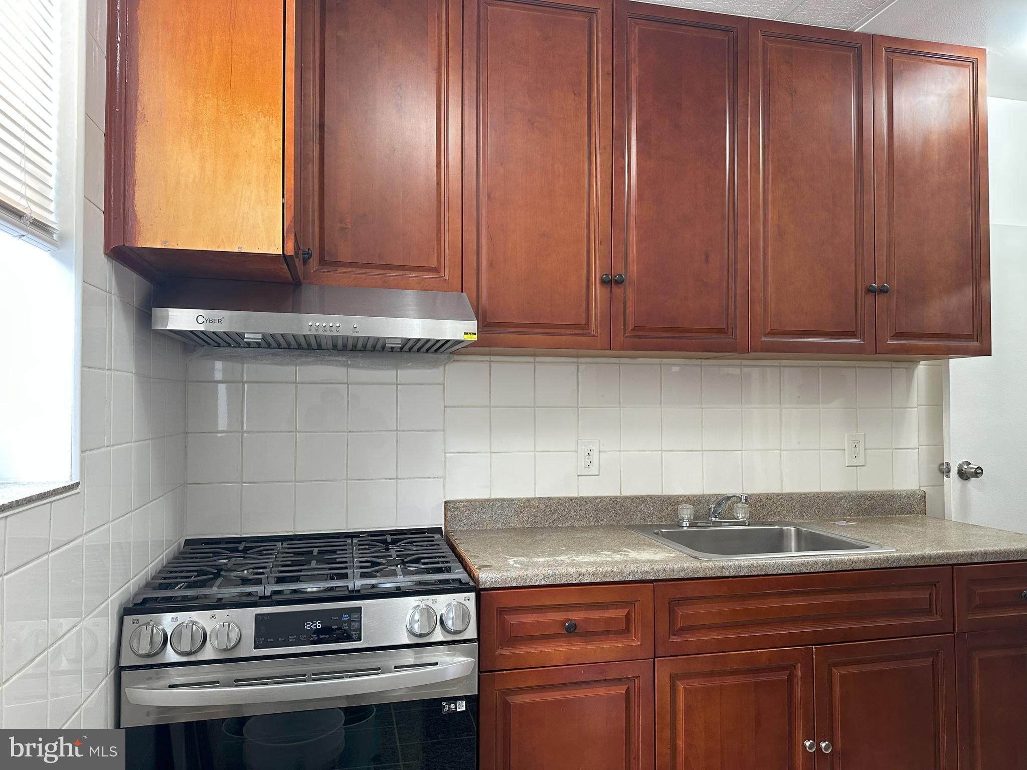 PHILADELPHIA (SOUTH) - Residential