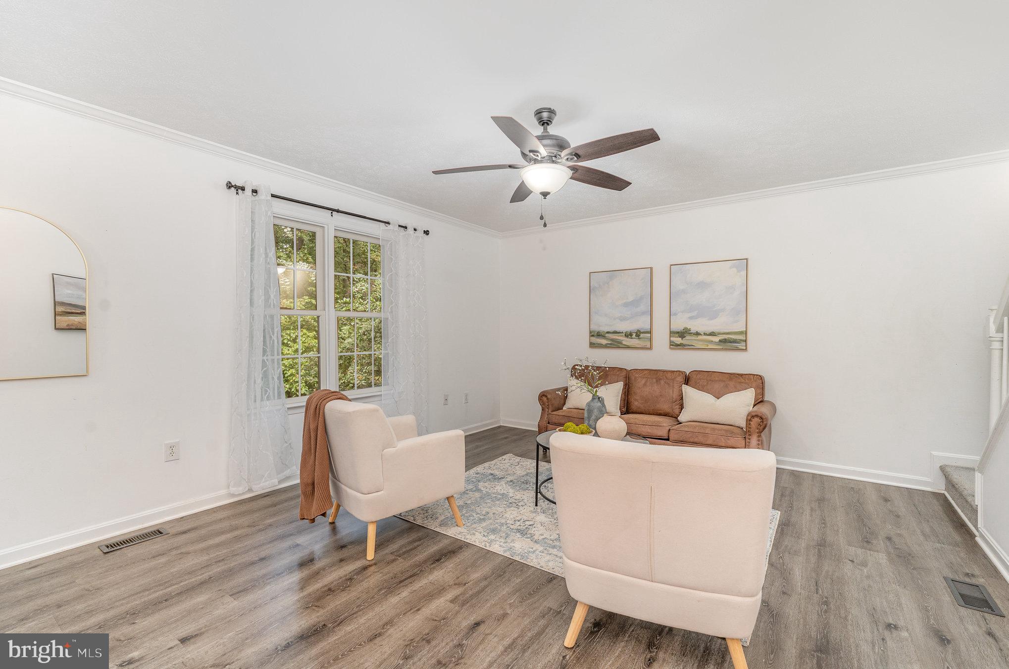 PRESIDENTIAL LAKES - Residential