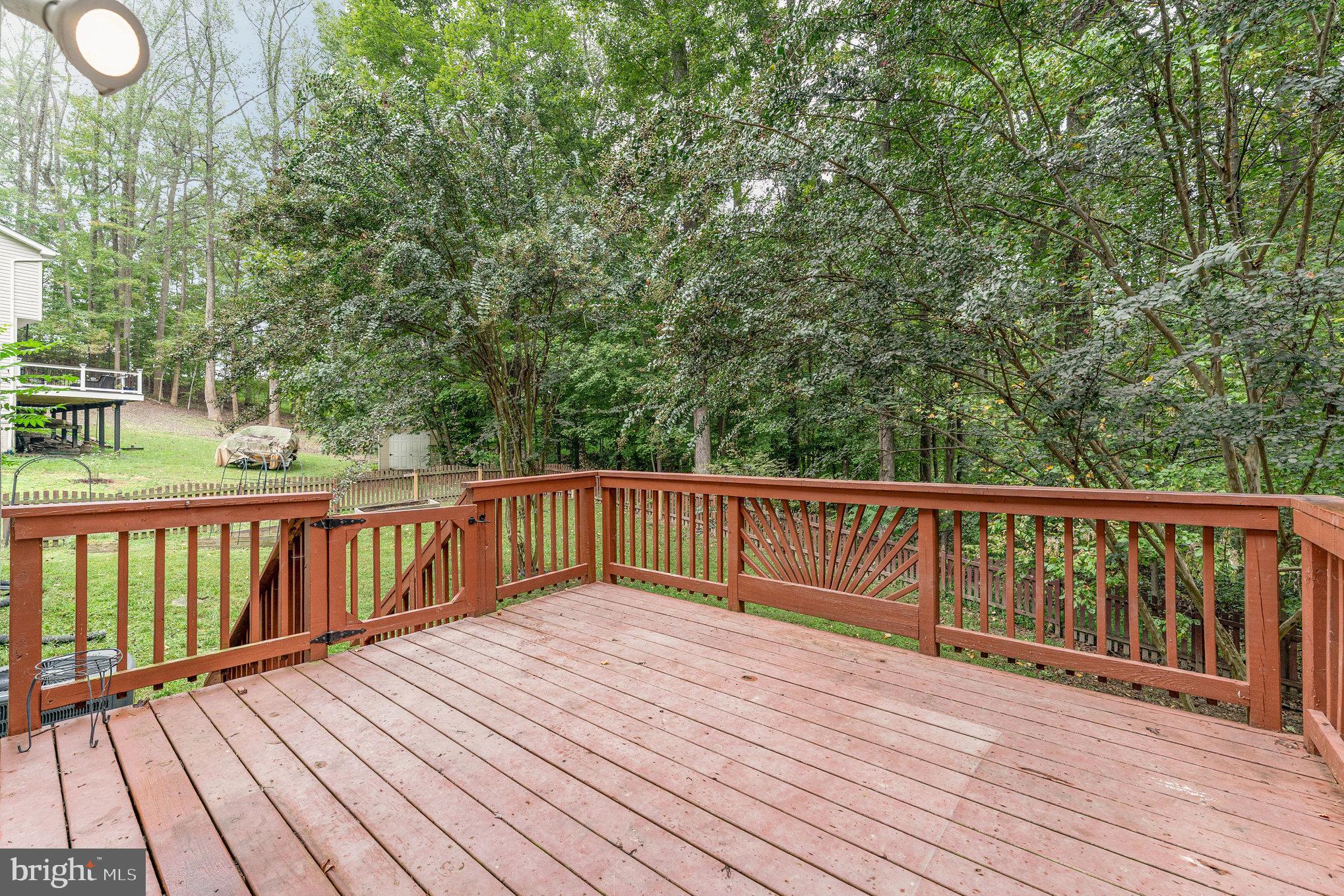 PRESIDENTIAL LAKES - Residential