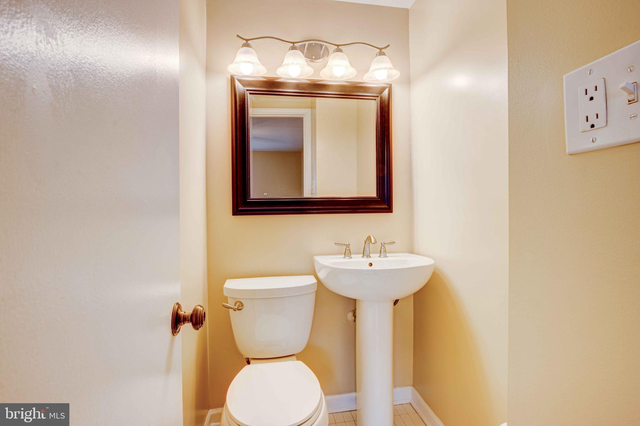 ARBOUR MANOR - Residential