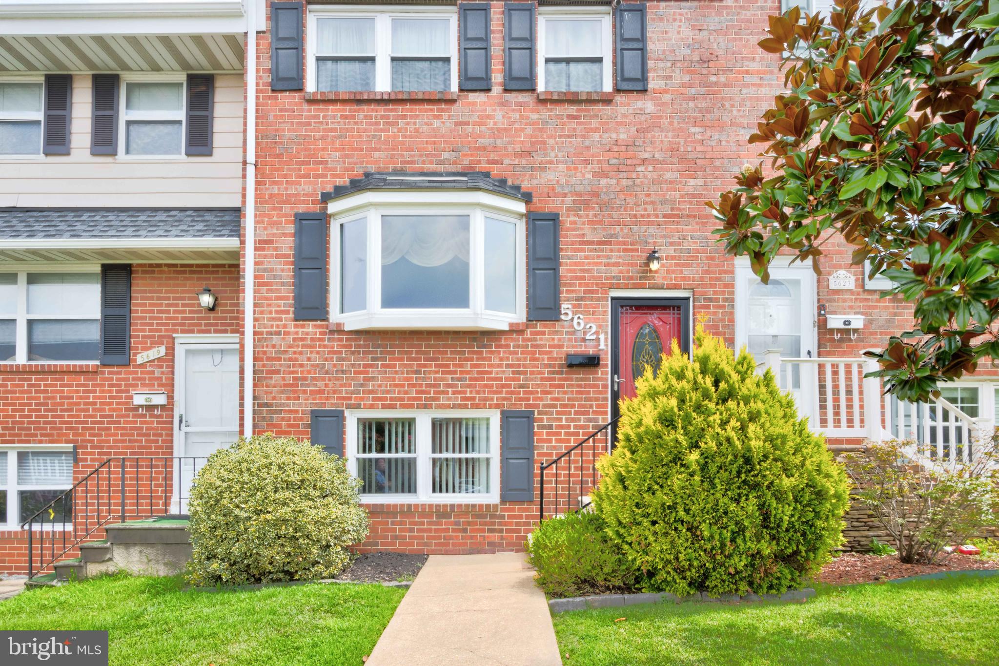 ARBOUR MANOR - Residential