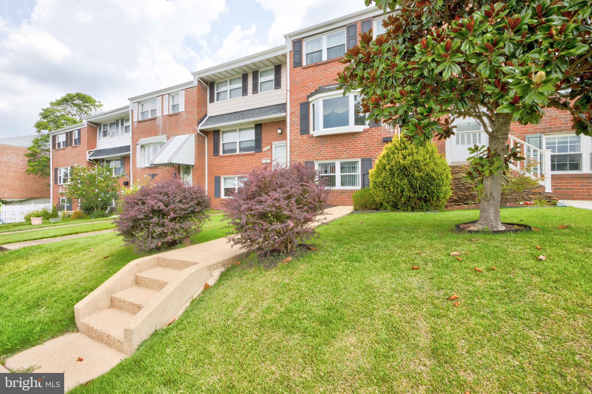 ARBOUR MANOR - Residential