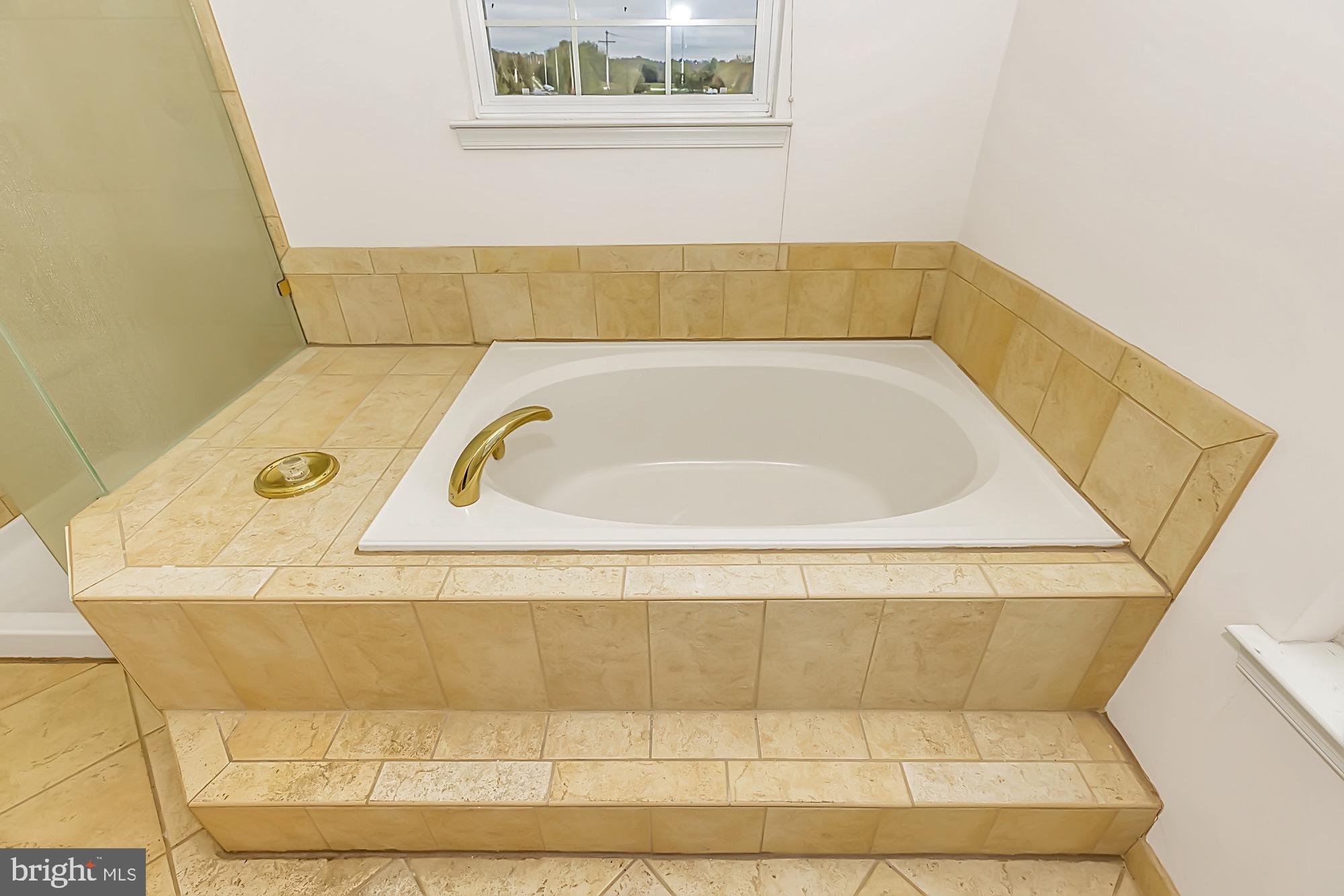 CHASE AT BELL TAVE - Residential Lease