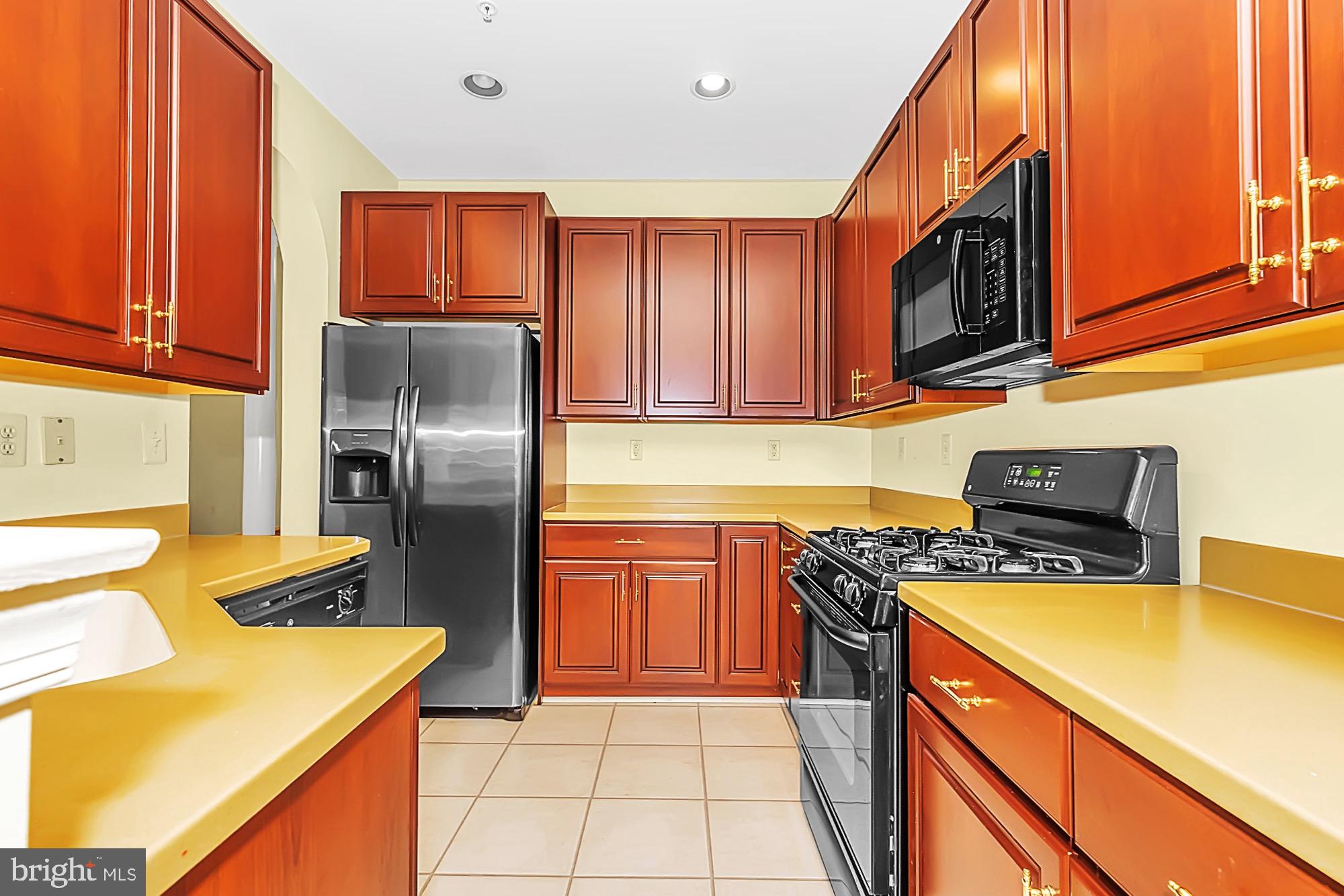 CHASE AT BELL TAVE - Residential Lease