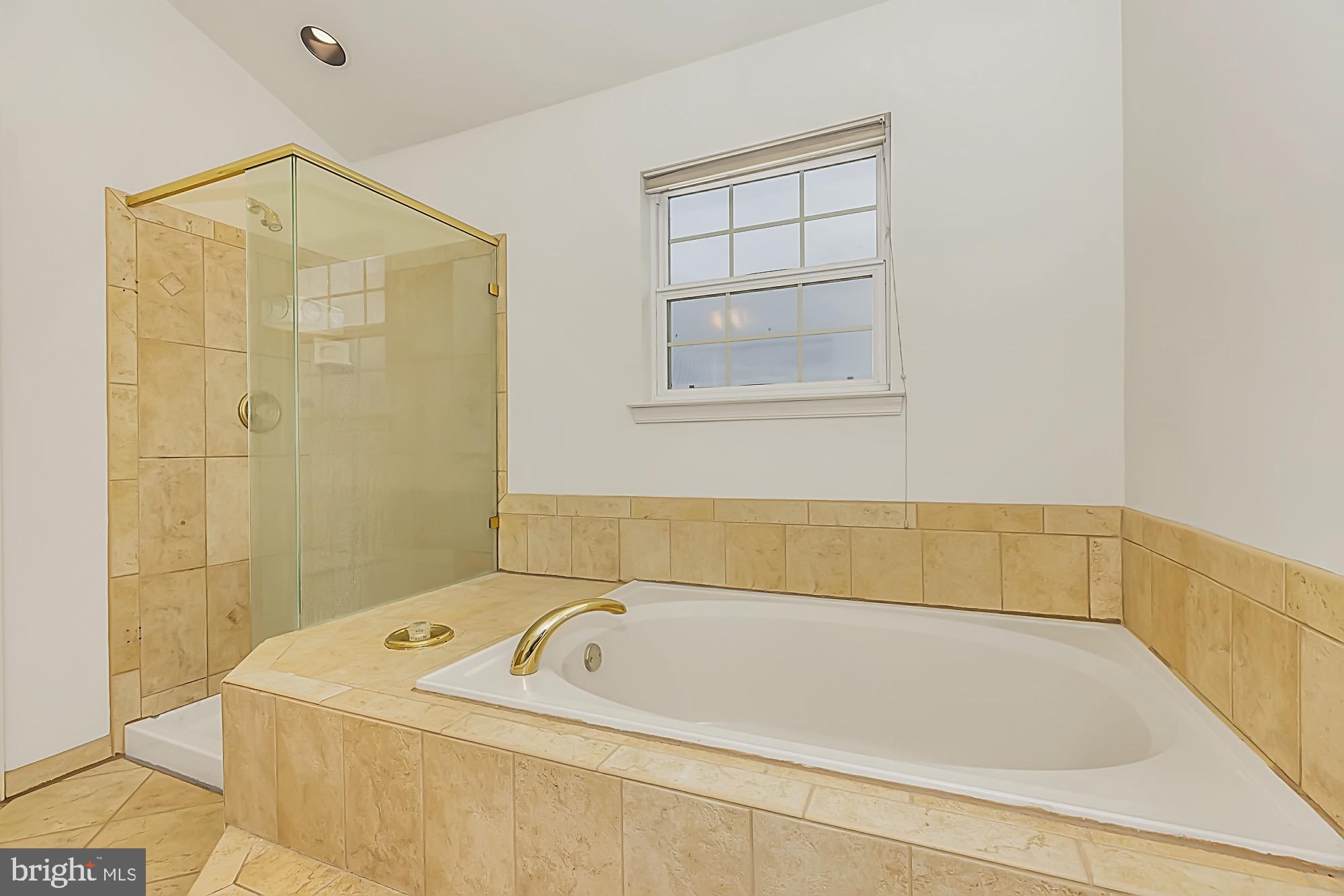 CHASE AT BELL TAVE - Residential Lease