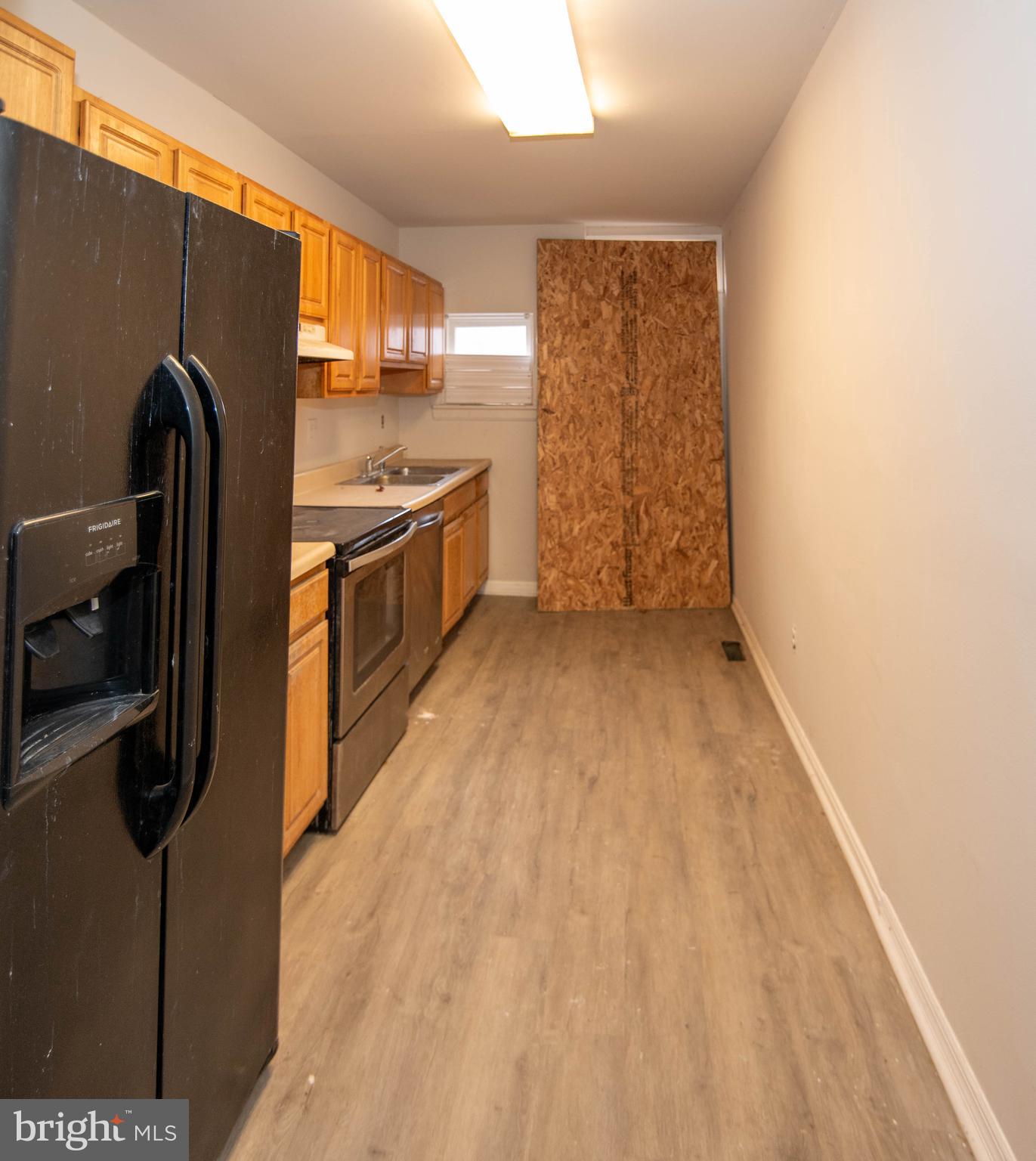 HOLLINS MARKET - Residential