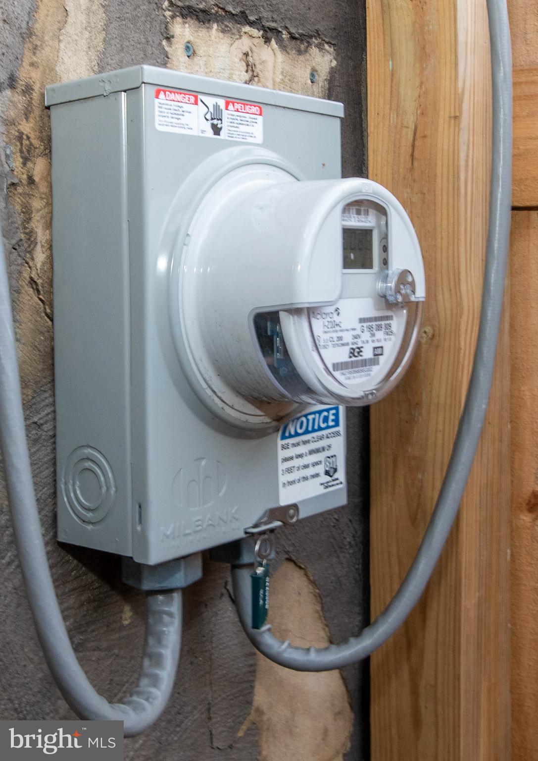 HOLLINS MARKET - Residential