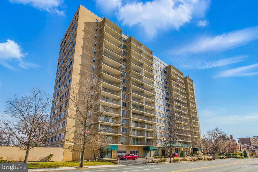 Welcome to 1401 Pennsylvania Ave, Unit #906, where convenience meets comfort in one of Wilmington’s most desirable locations! This beautifully maintained unit offers a carefree lifestyle with easy access to dining, shopping, and entertainment. Enjoy scenic walks through nearby parks, a variety of local restaurants, and effortless commuting with major highways and public transportation just minutes away. This condo provides 24-hour security, on-site management, and a low-maintenance lifestyle, making it perfect for those seeking both comfort and convenience. This unit also offers in-unit laundry and a balcony. Don’t miss this incredible opportunity! Schedule your private showing today!