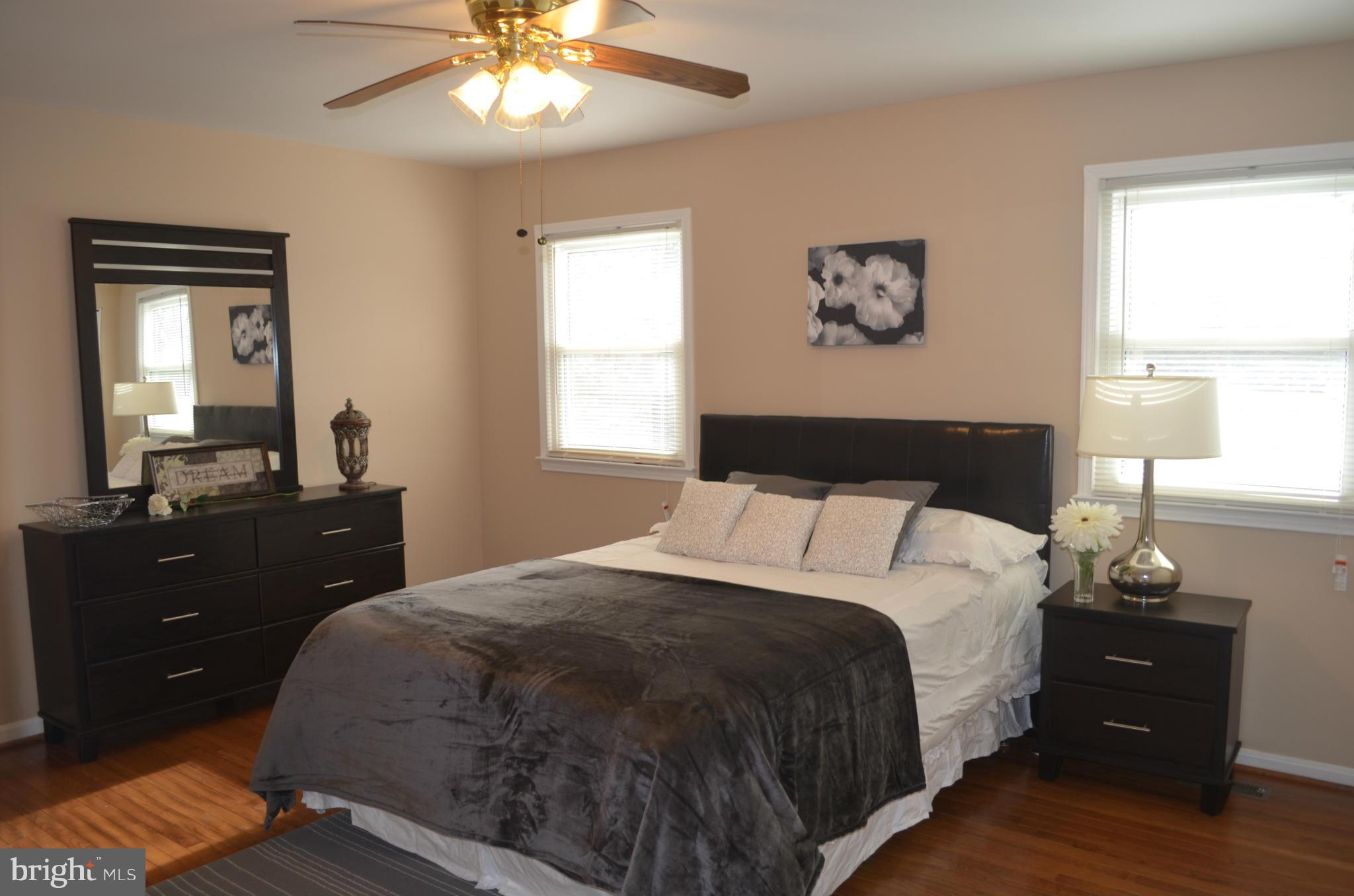 LAKE RIDGE - Residential