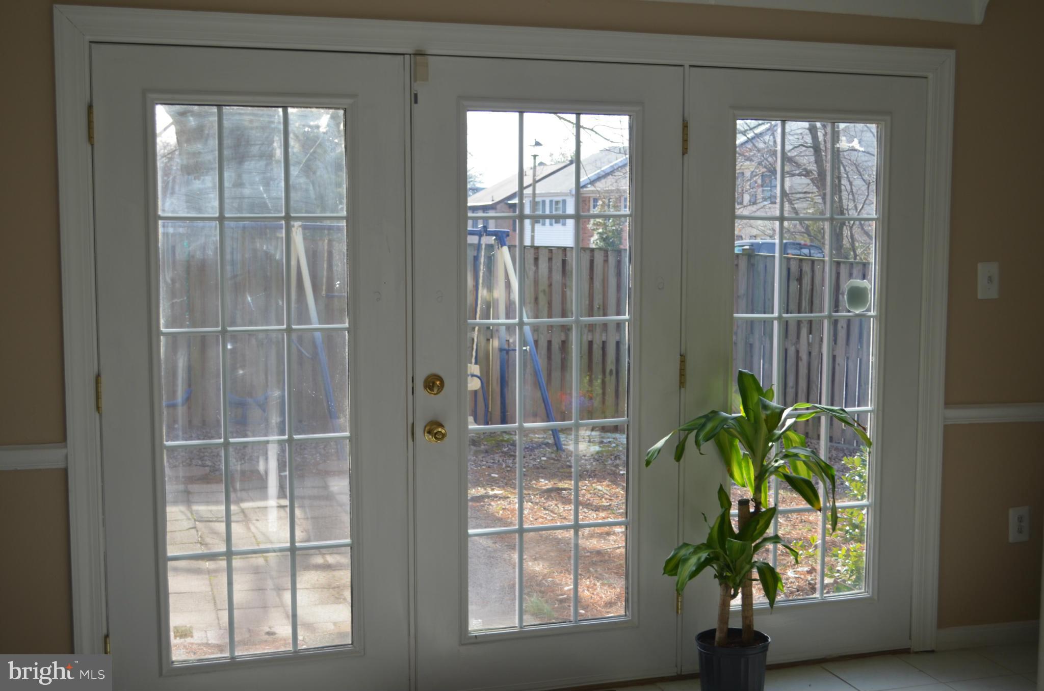 LAKE RIDGE - Residential