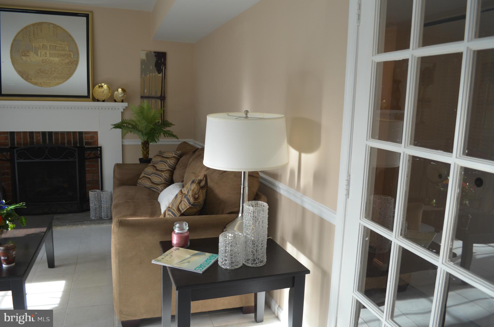 LAKE RIDGE - Residential