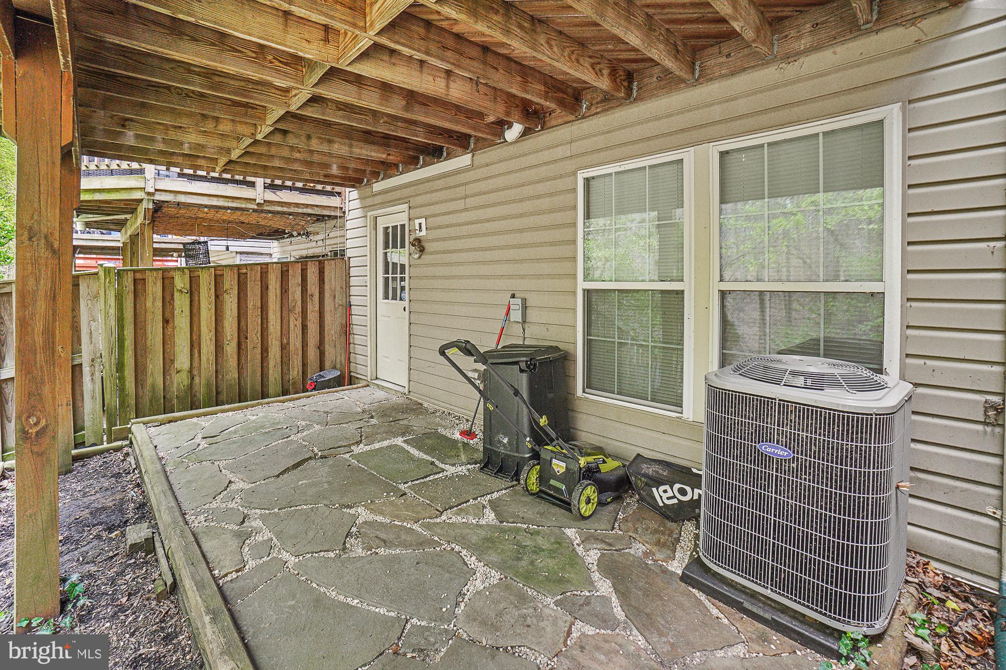 OWINGS MILLS - Residential