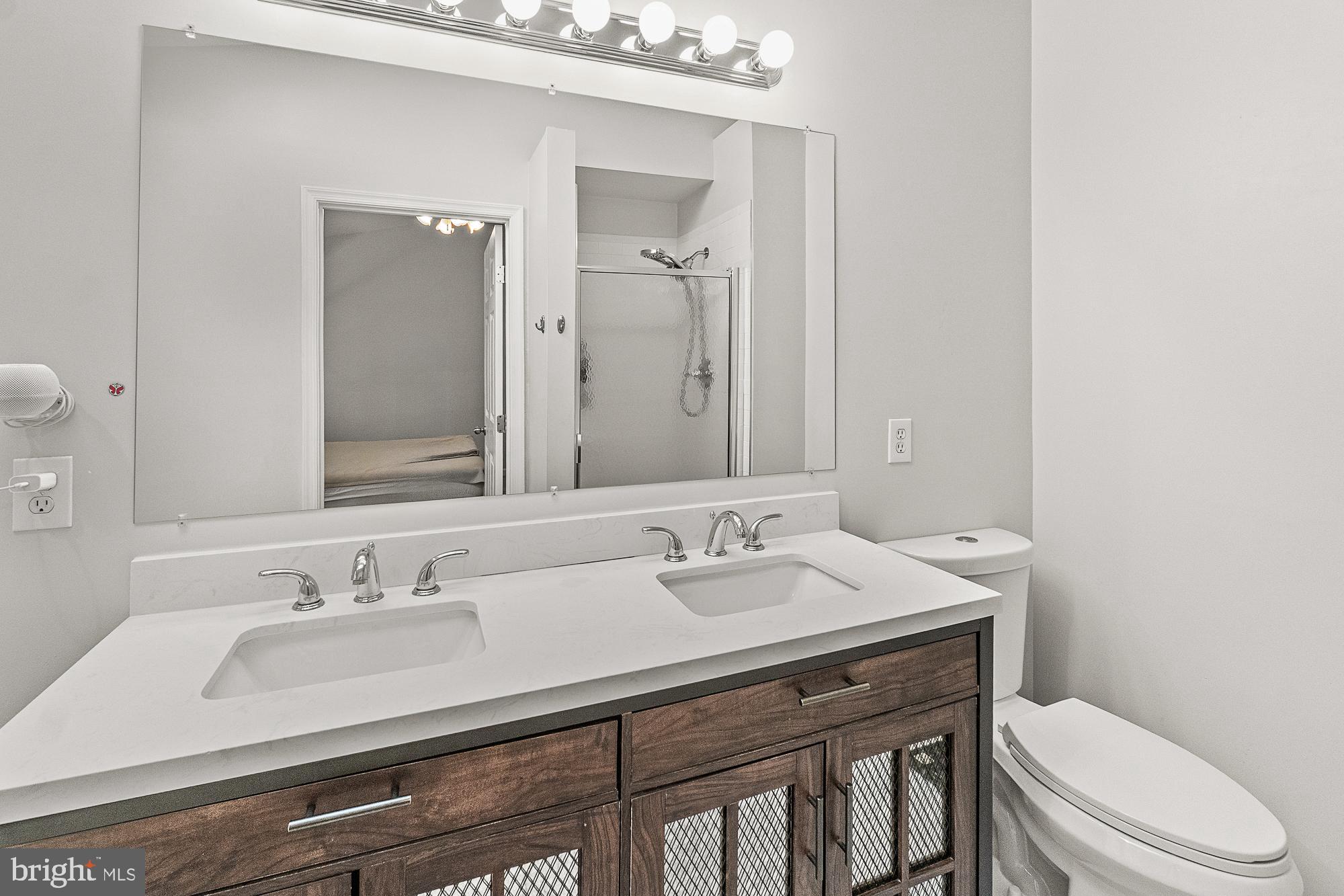 OWINGS MILLS - Residential