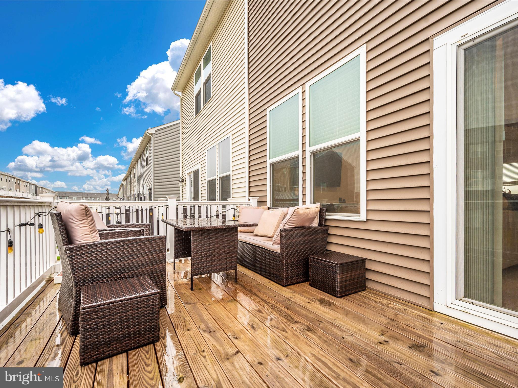 PRESIDENTS POINTE - Residential