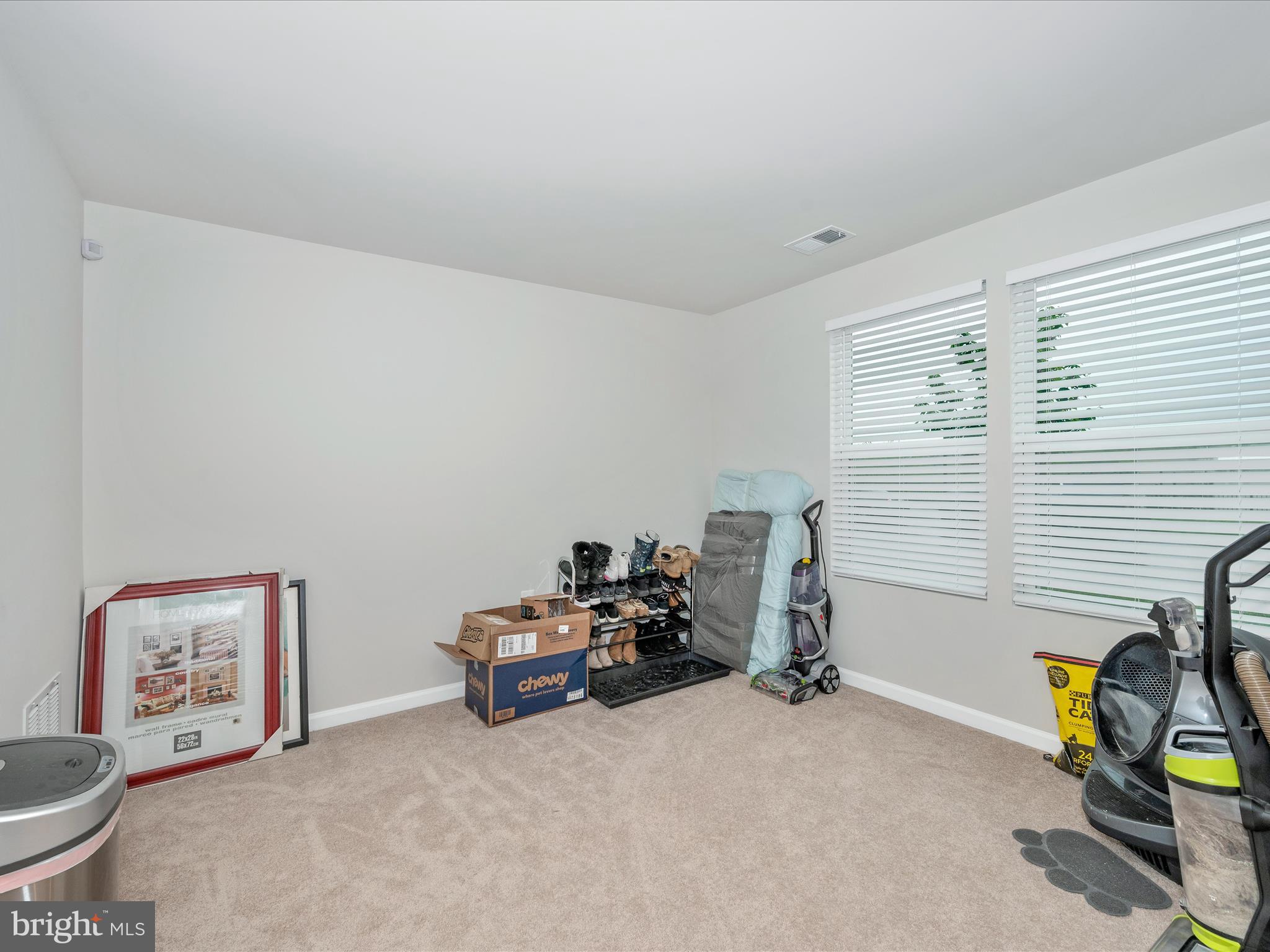 PRESIDENTS POINTE - Residential