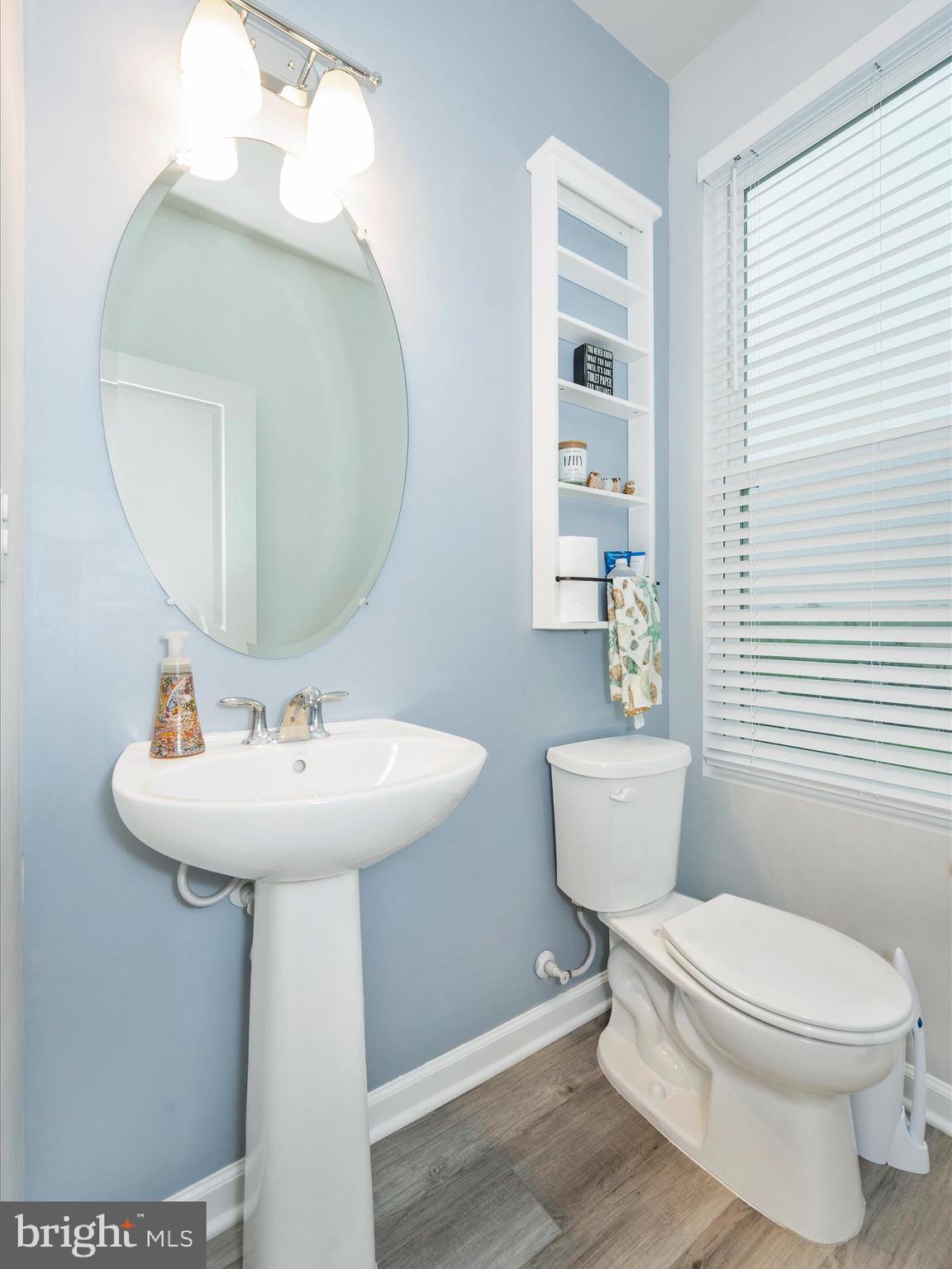 PRESIDENTS POINTE - Residential