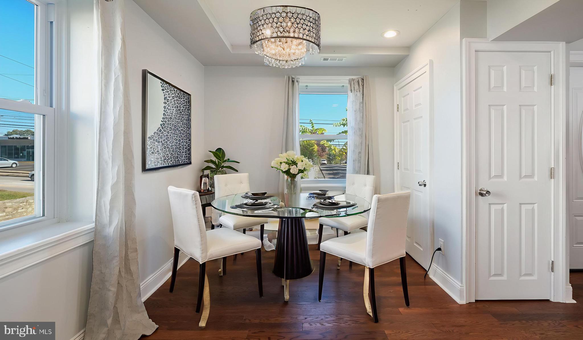 UPLAND VIL - Residential