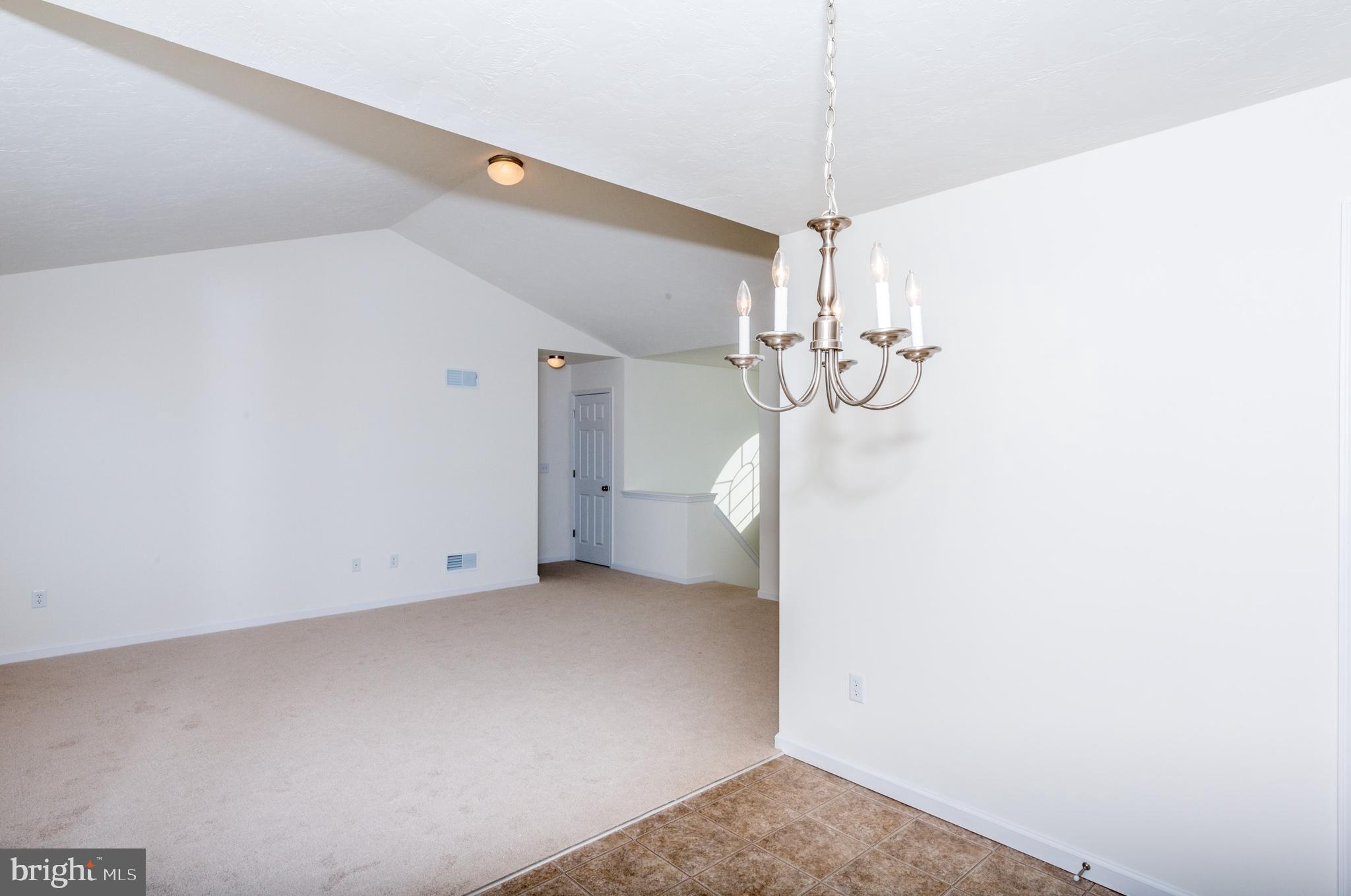 KINGS COURT AT BROWNSTONE - Residential