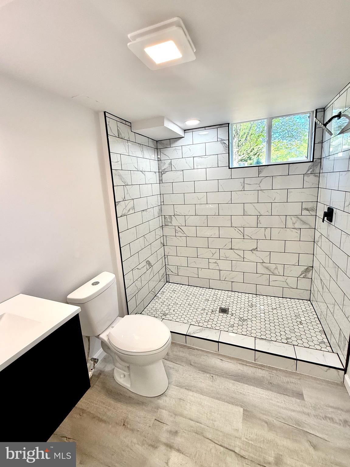 FOREST KNOLLS - Residential