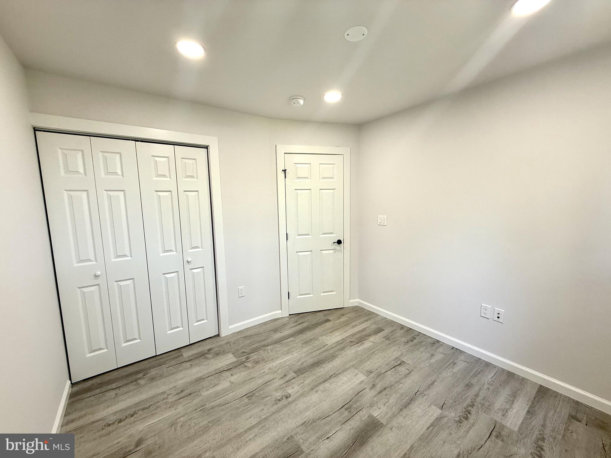 FOREST KNOLLS - Residential
