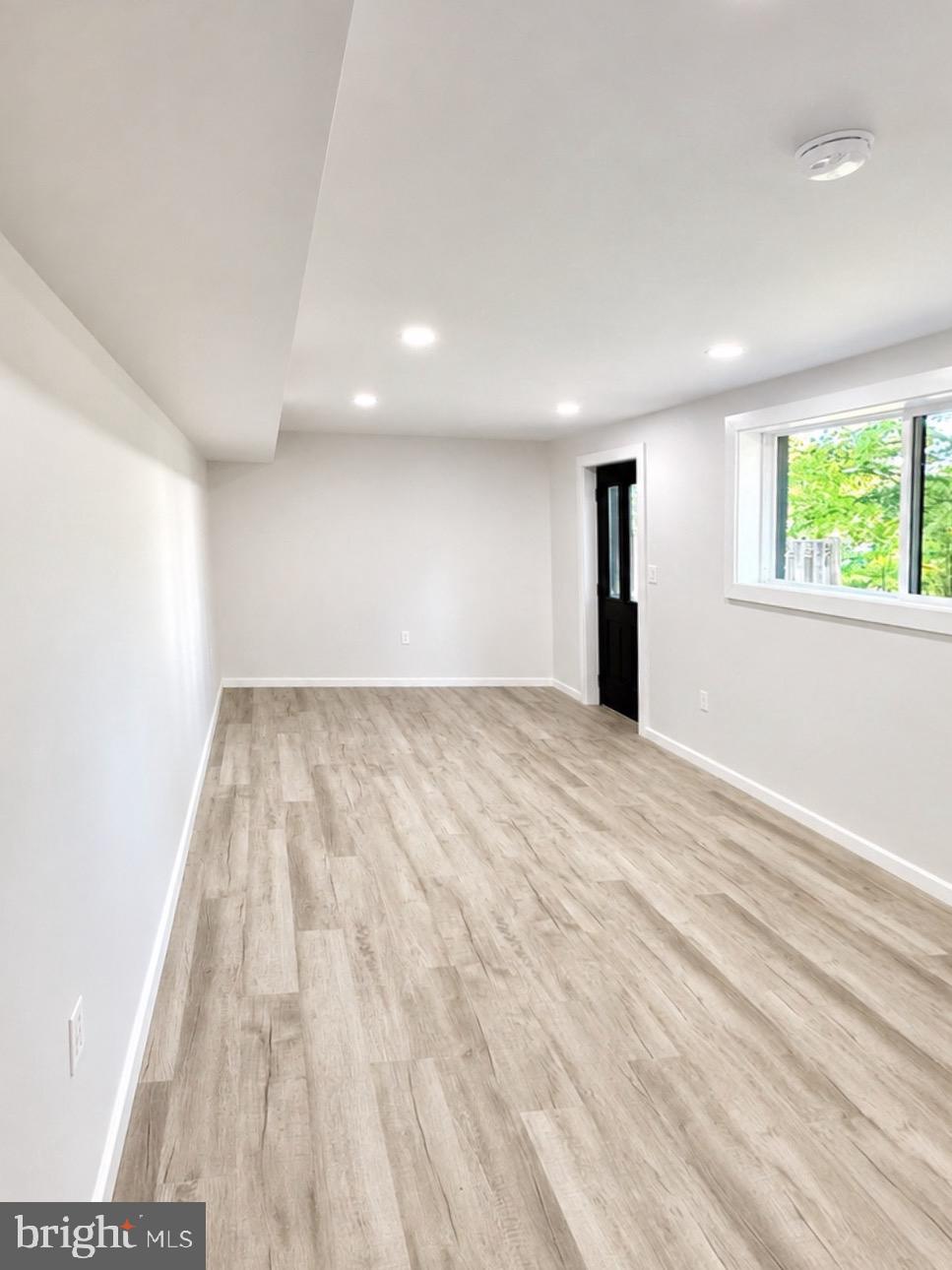 FOREST KNOLLS - Residential