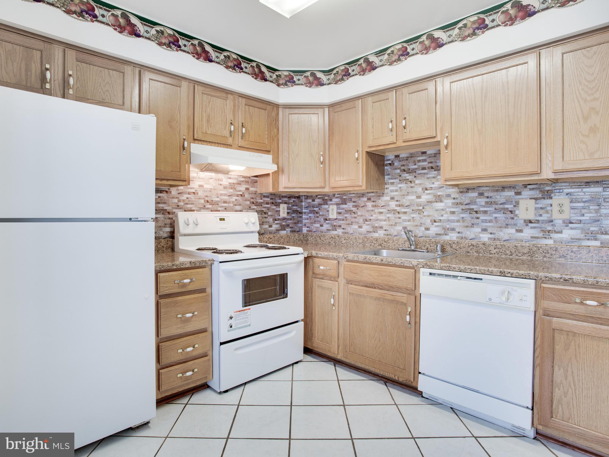 CLINTON DALE TOWNHOUSES - Residential