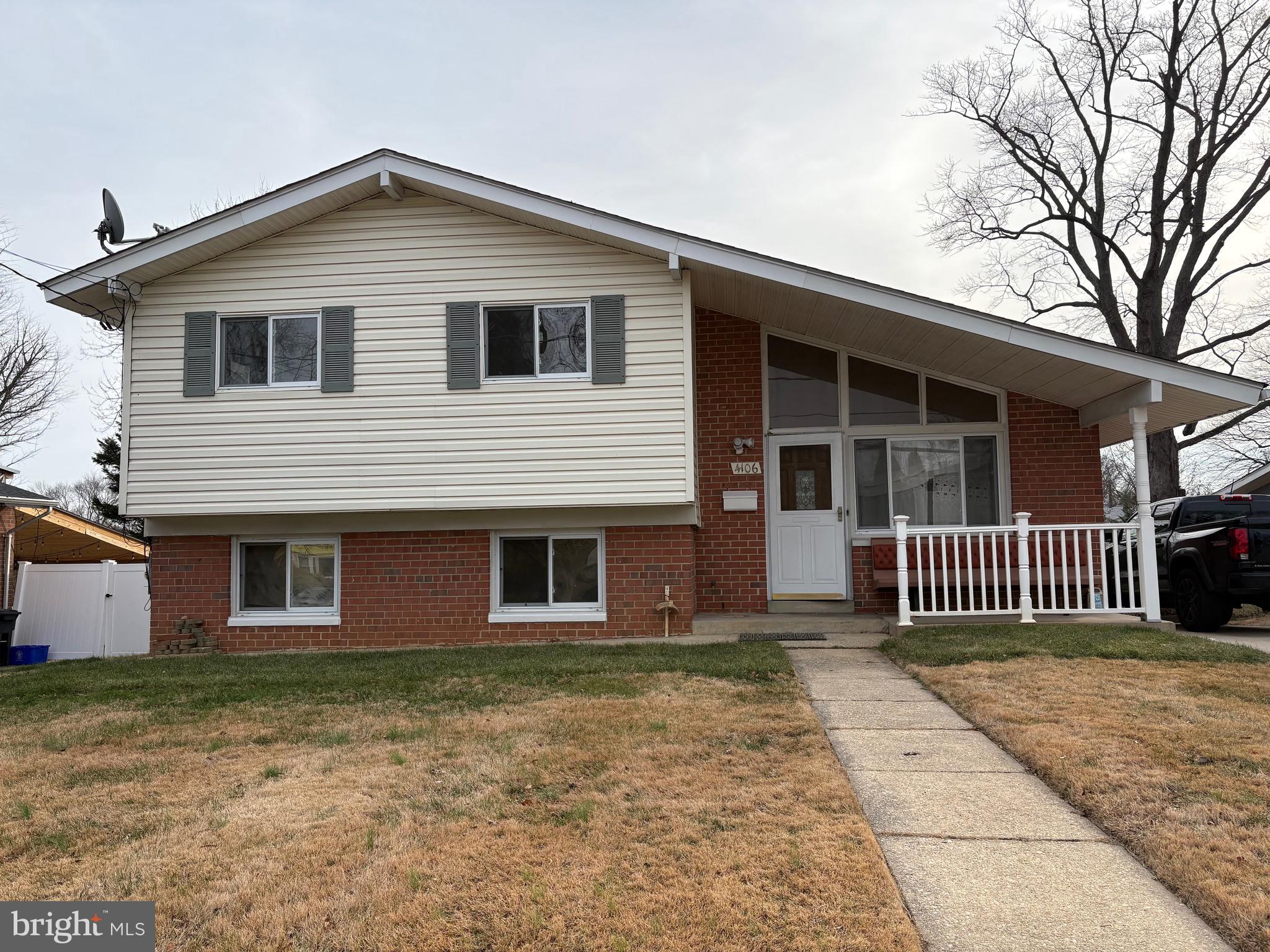 GARRETT FOREST - Residential Lease